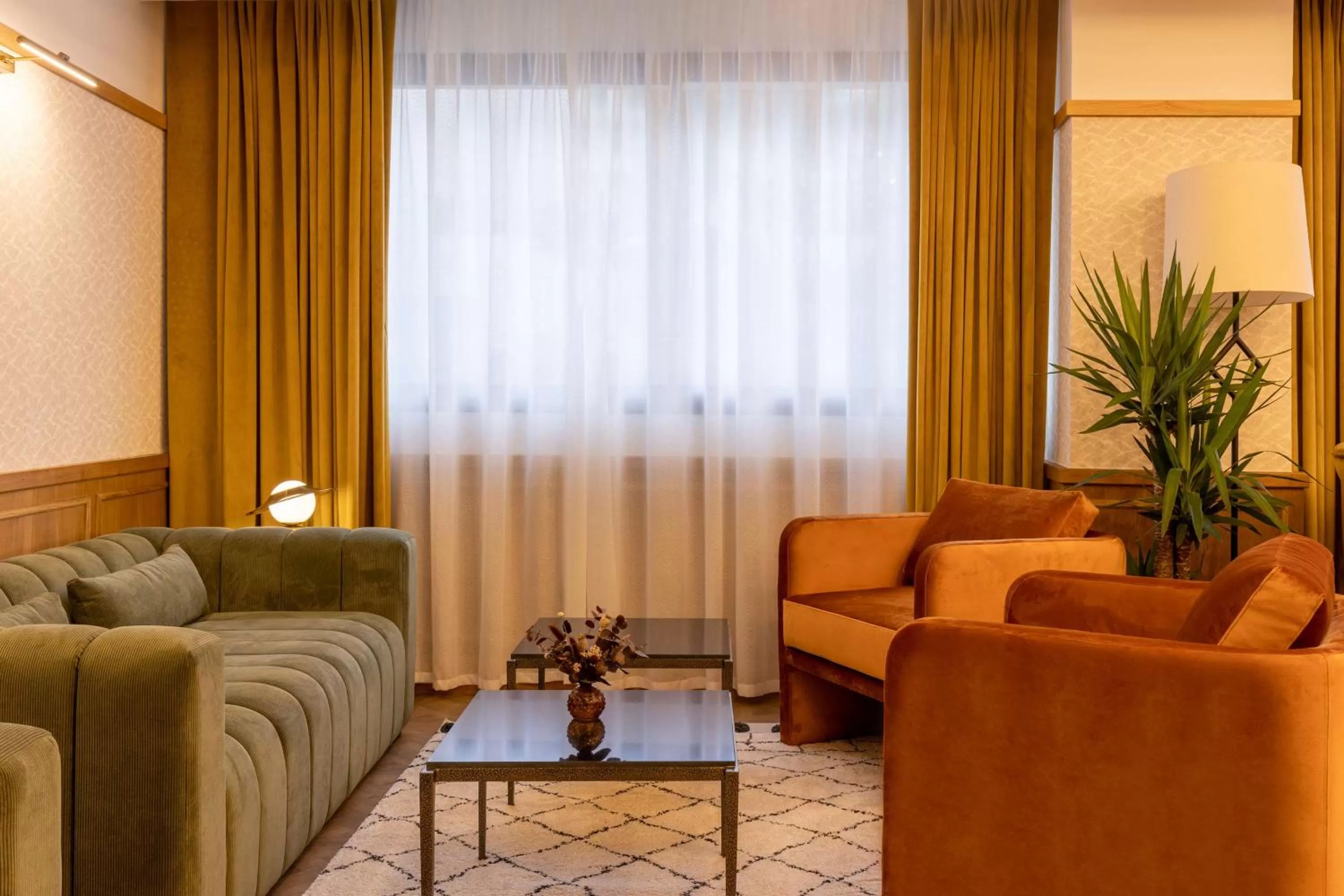 Lounge or bar in Best Western Plus Casablanca City Center