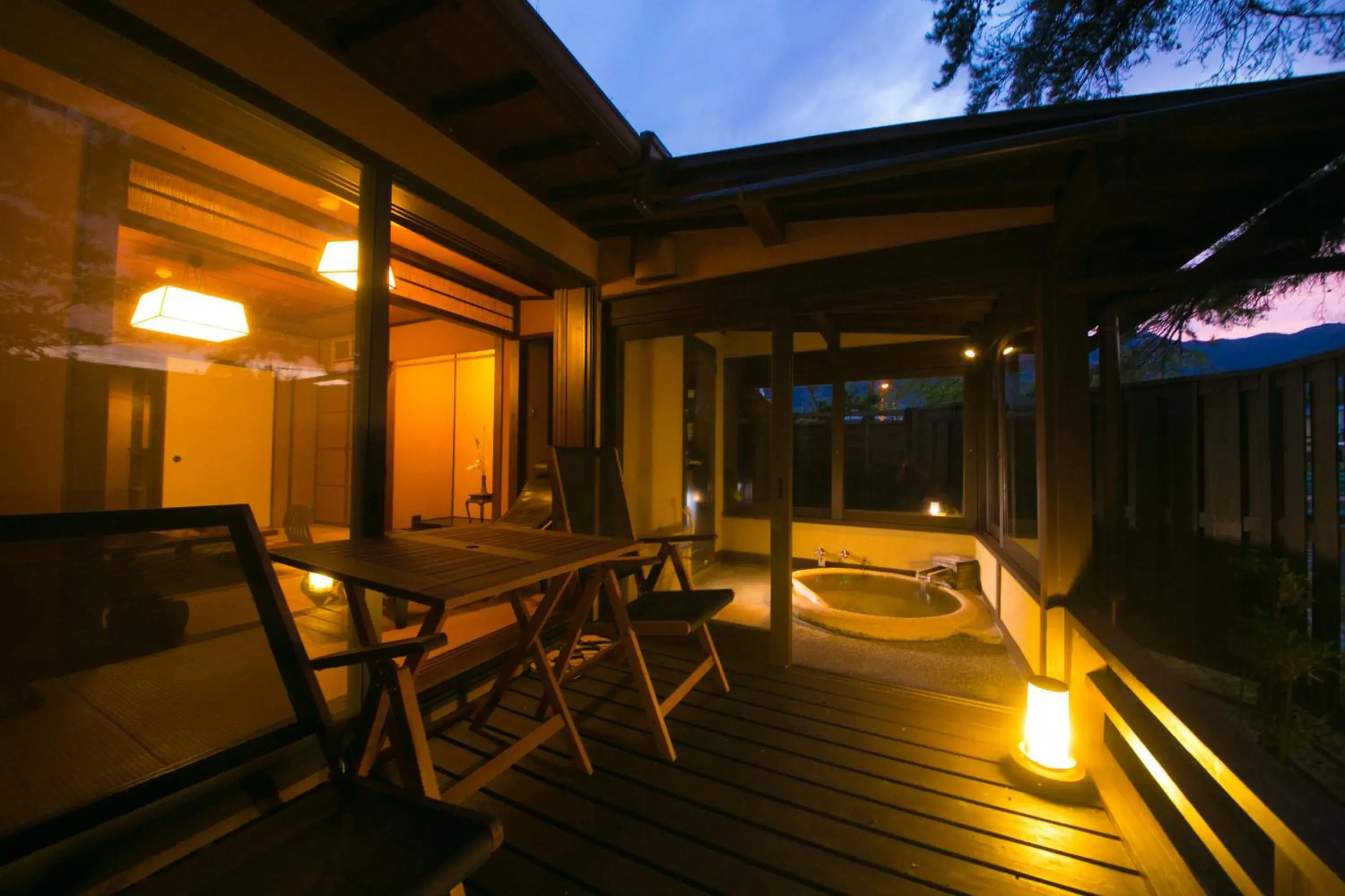 Hot Spring Bath in Bettei Haruki