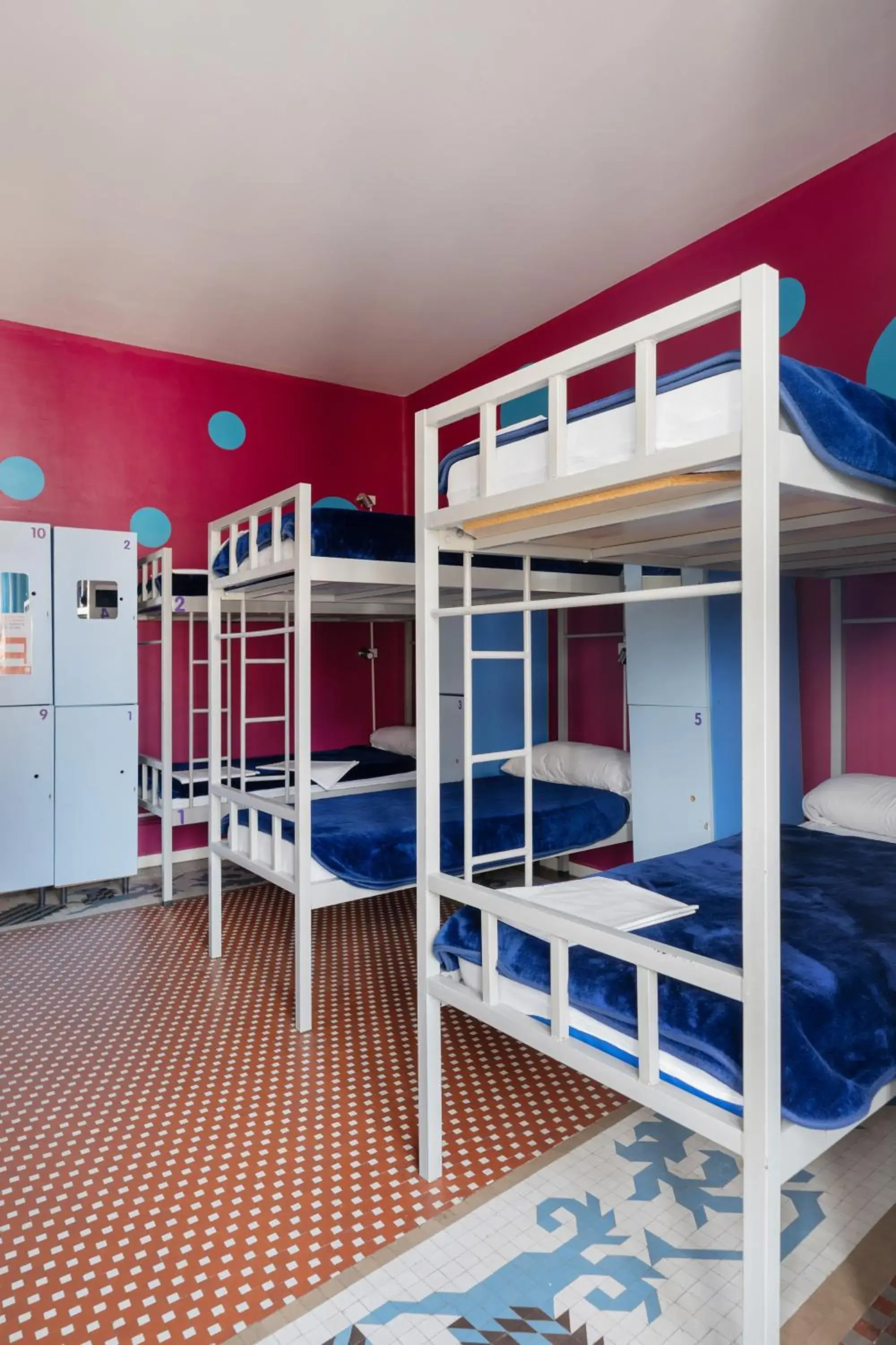 Bunk Bed in Purple Nest Hostel