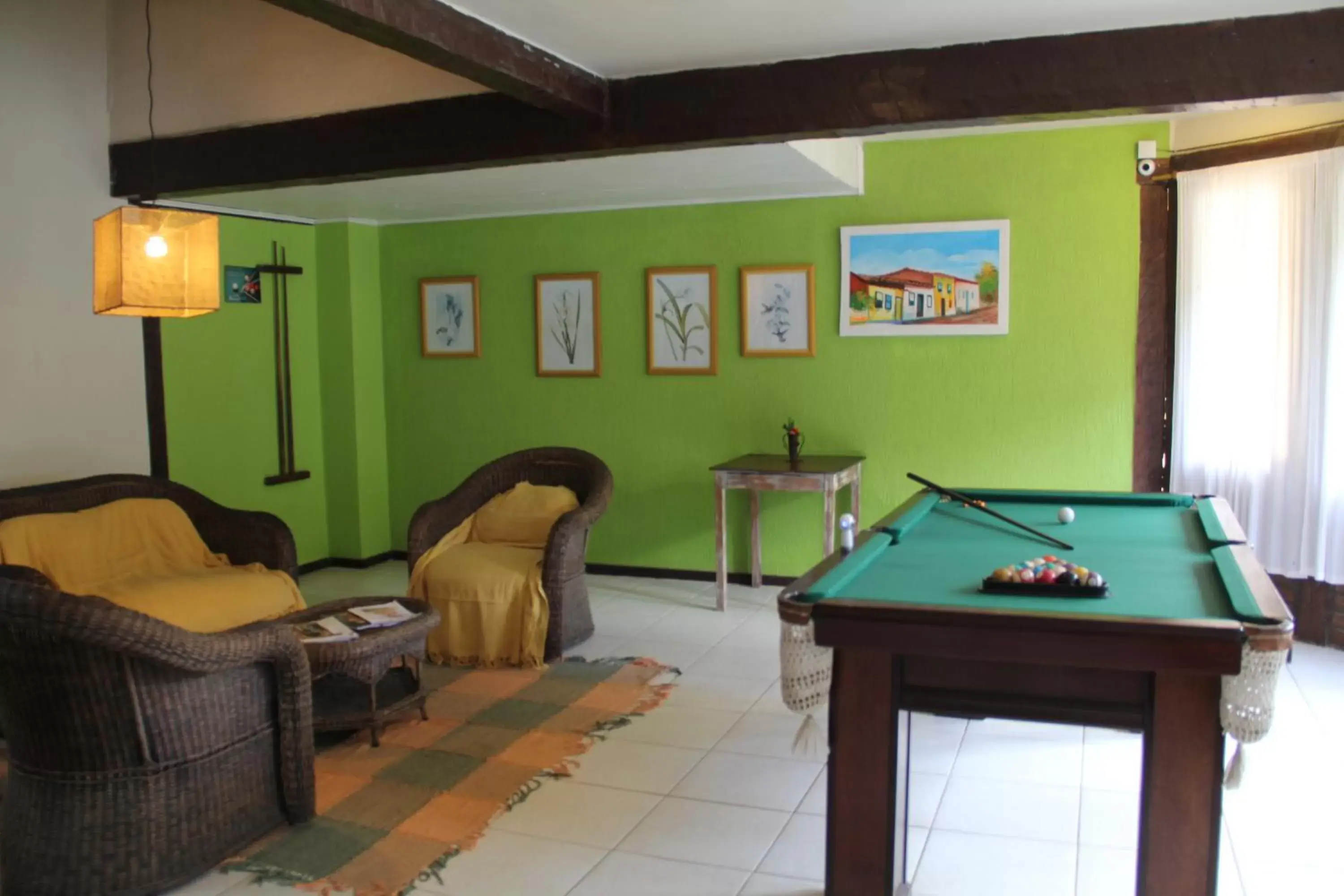 Bowling, Billiards in Pousada New Paradise