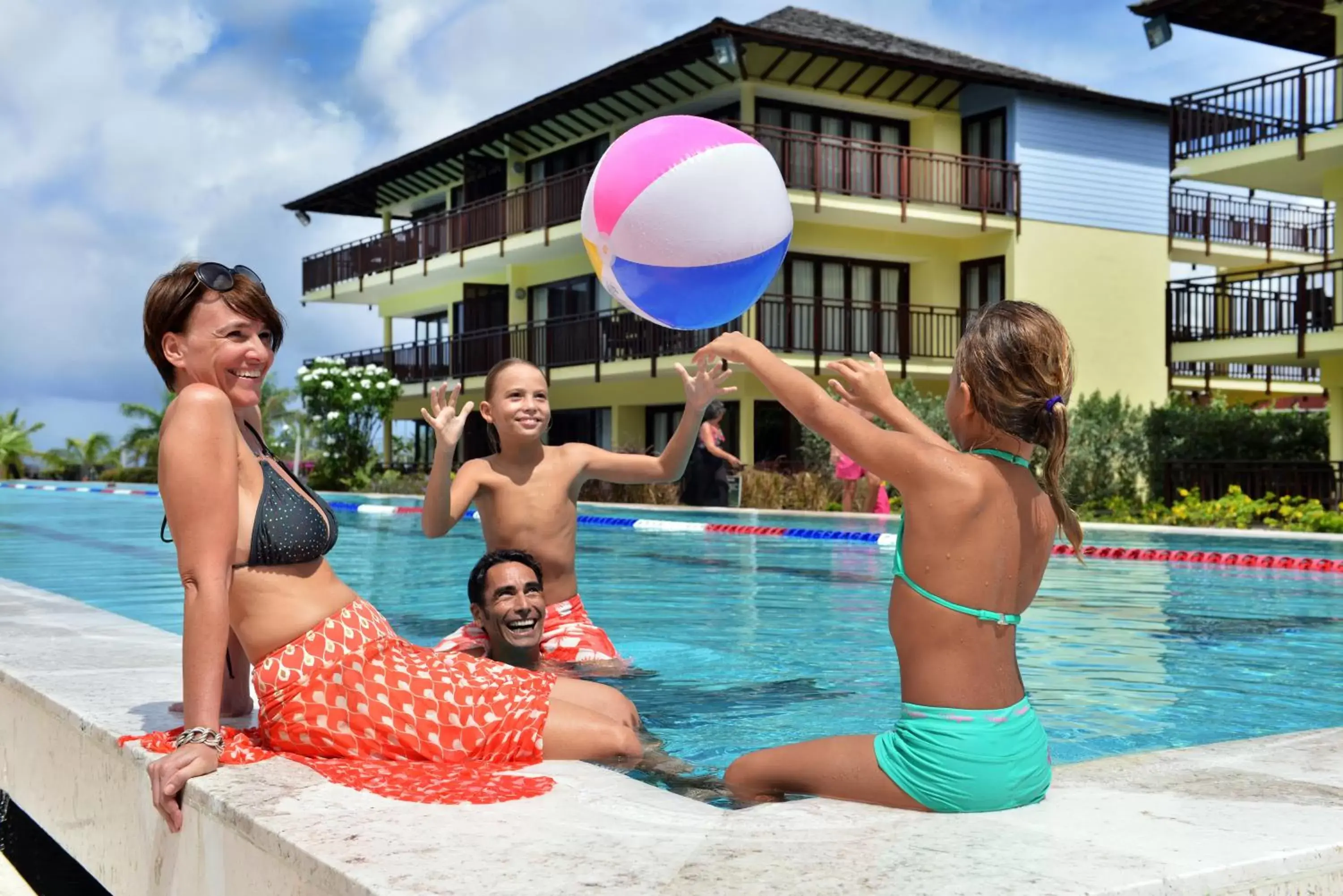 People, Swimming Pool in LionsDive Beach Resort