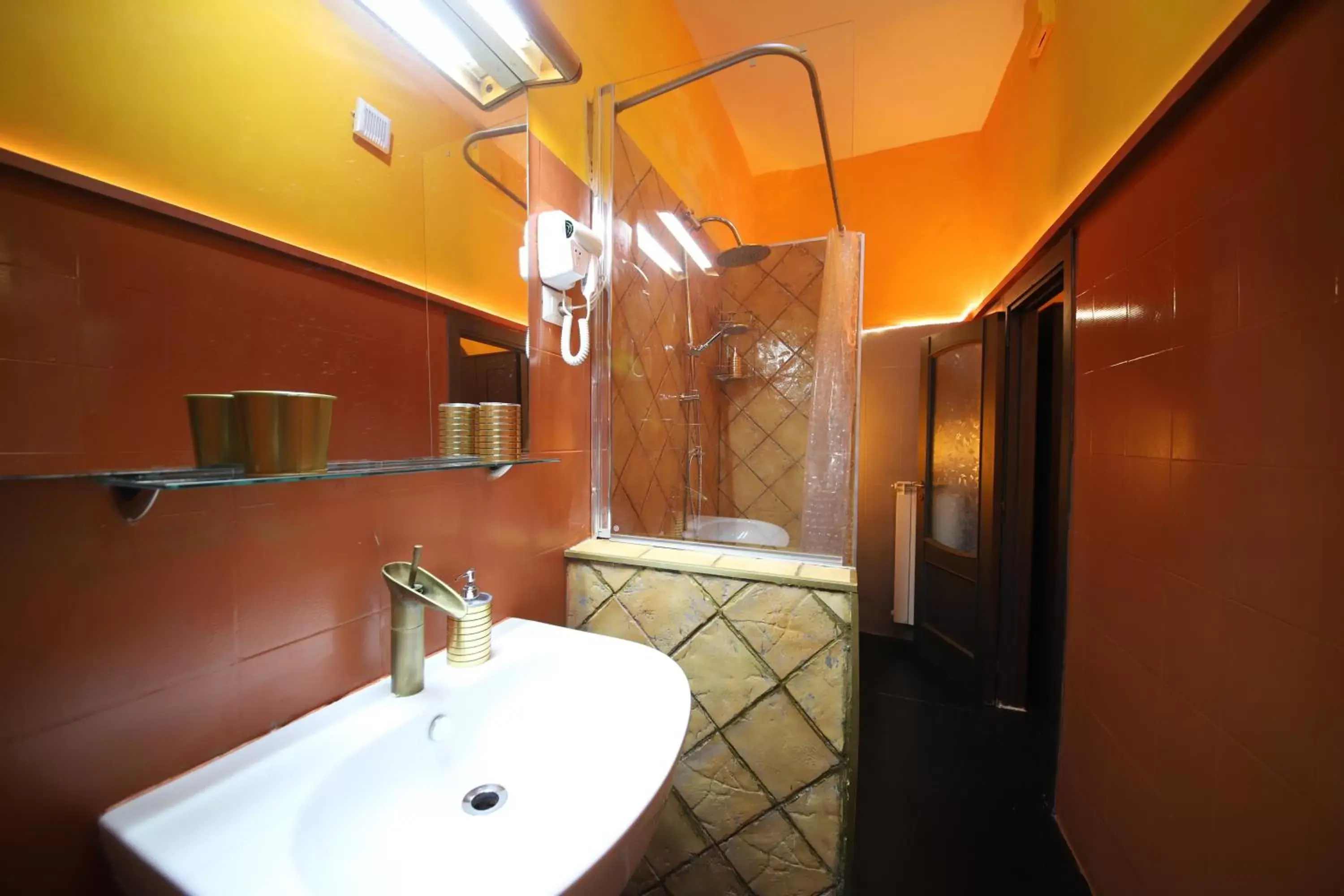 Bathroom in casa interattiva Naples'Secrets