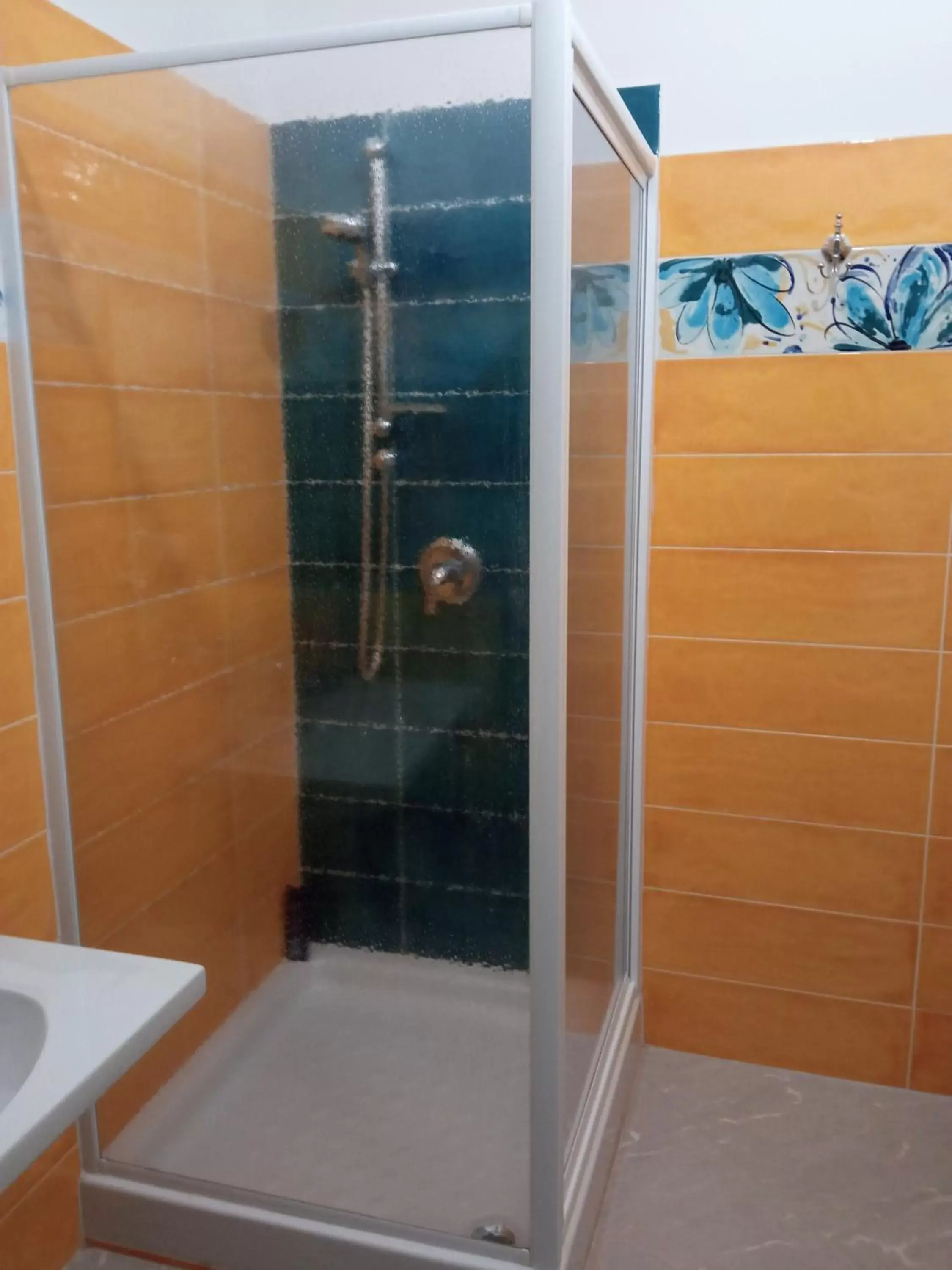 Shower, Bathroom in A Casa di Gi