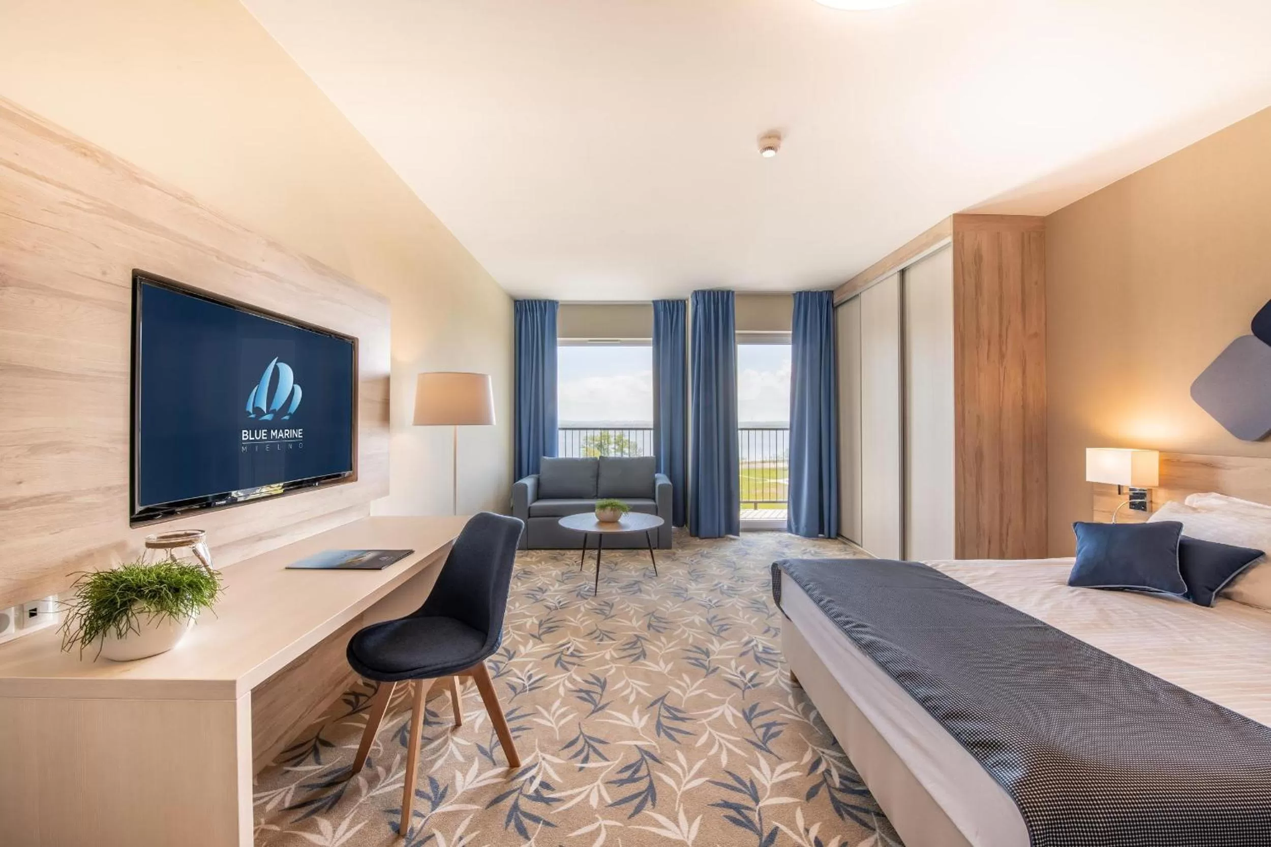 Photo of the whole room, Bed in Blue Marine Mielno