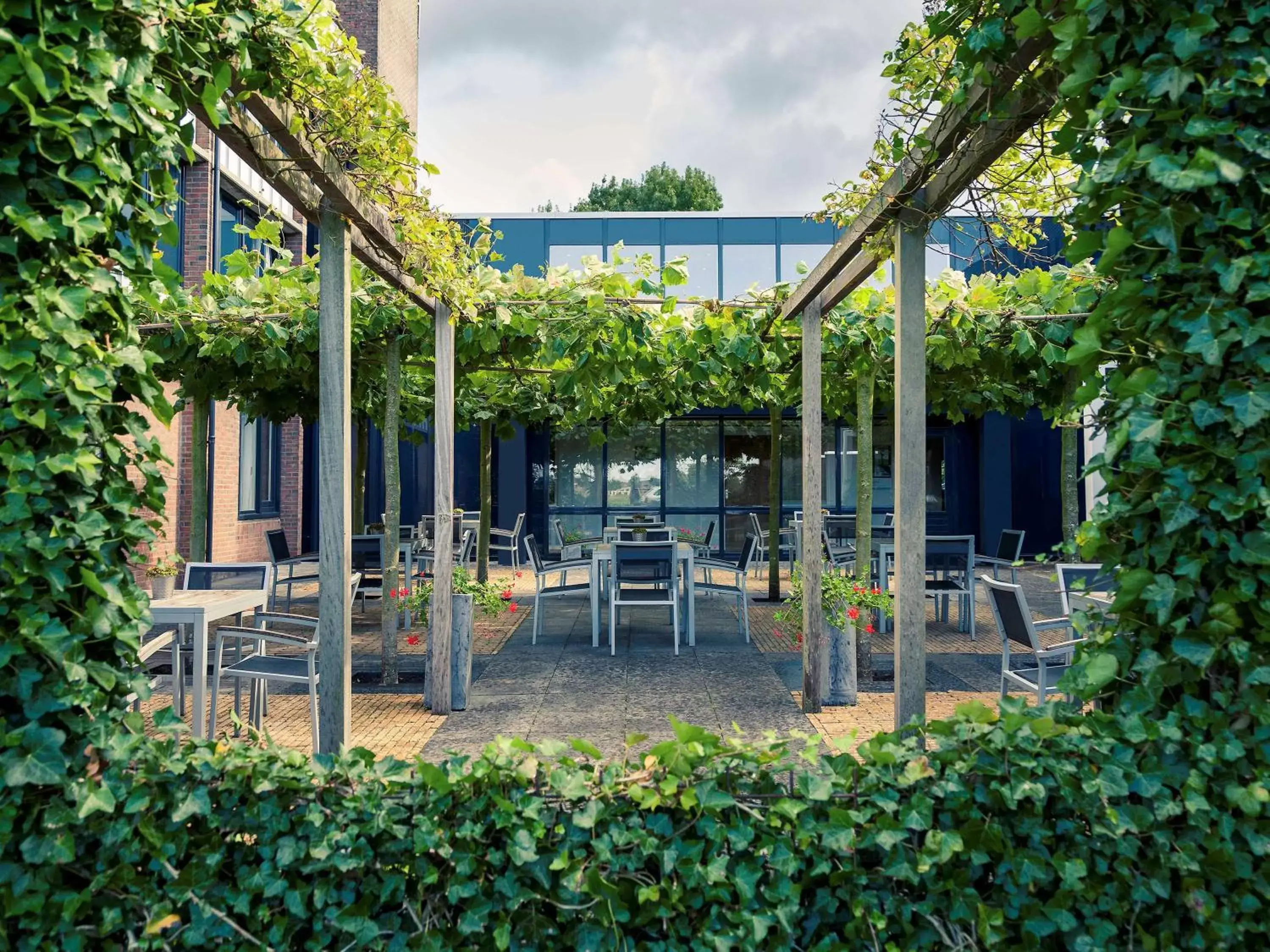 Lounge or bar in Mercure Hotel Zwolle