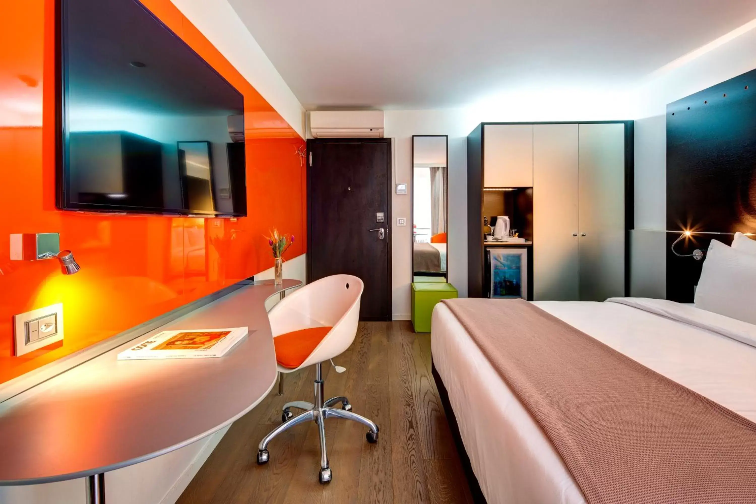 Bedroom, Bed in Design Hotel f6 Bedroom, Bed in Design Hotel f6