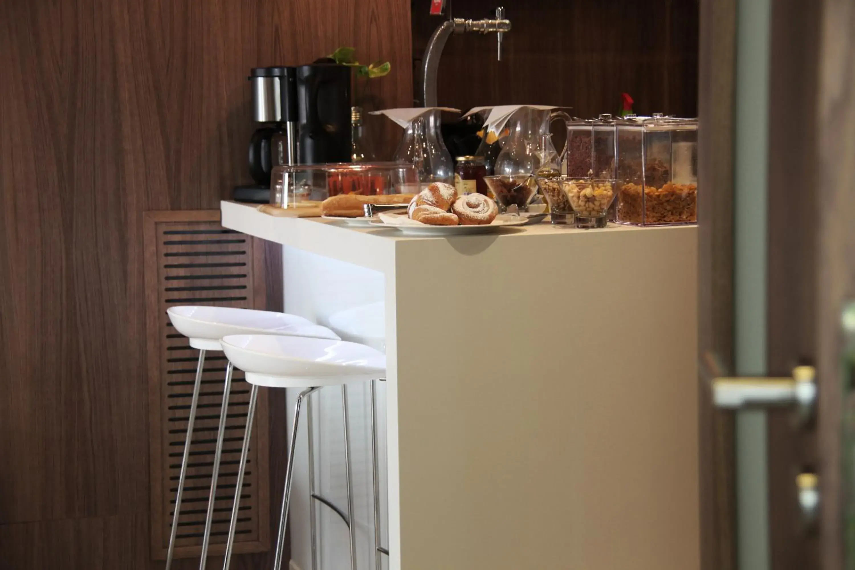 Coffee/tea facilities in Mar Calma Hotel