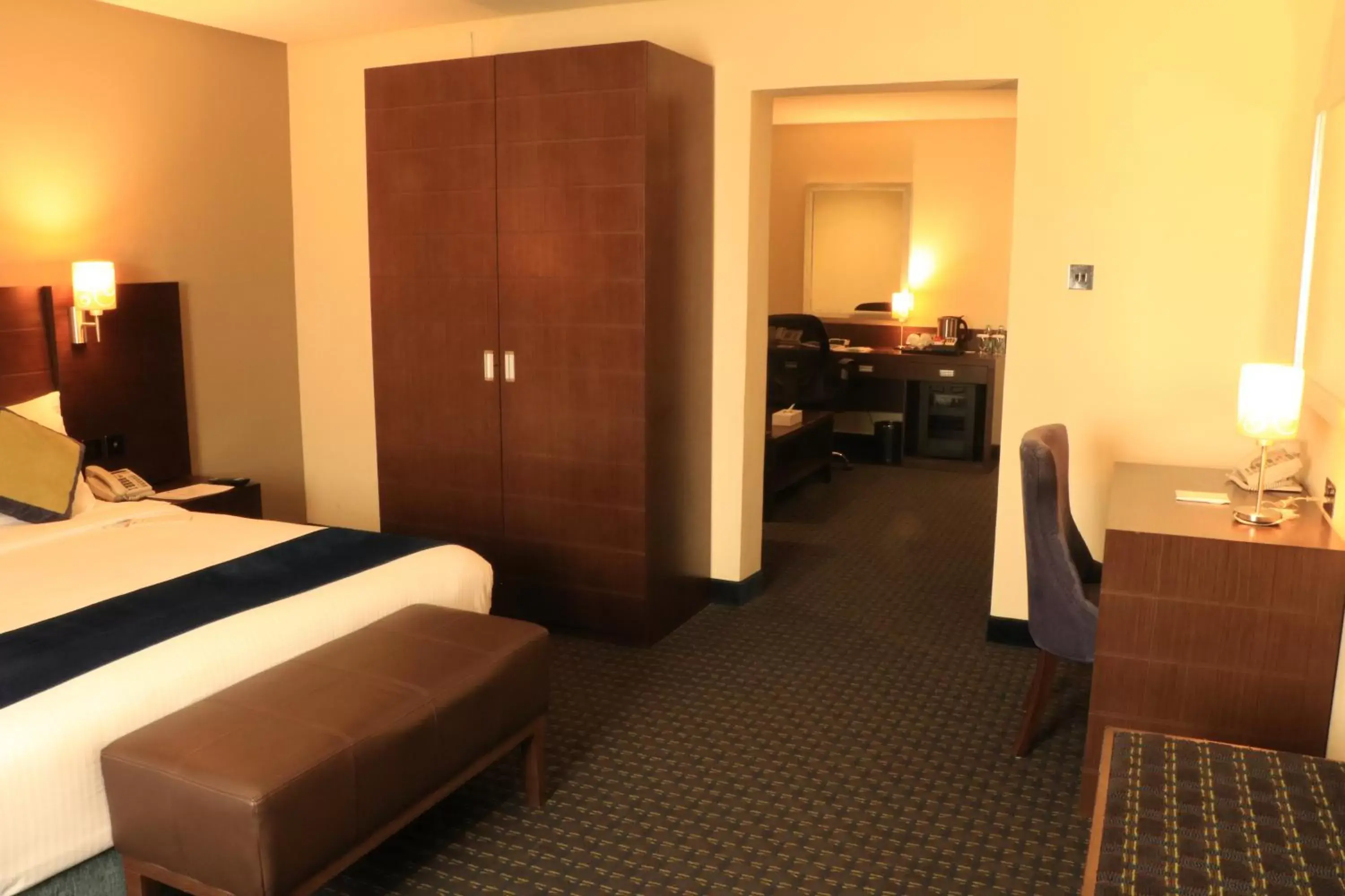 Bedroom, Bed in Best Western Premier Muscat