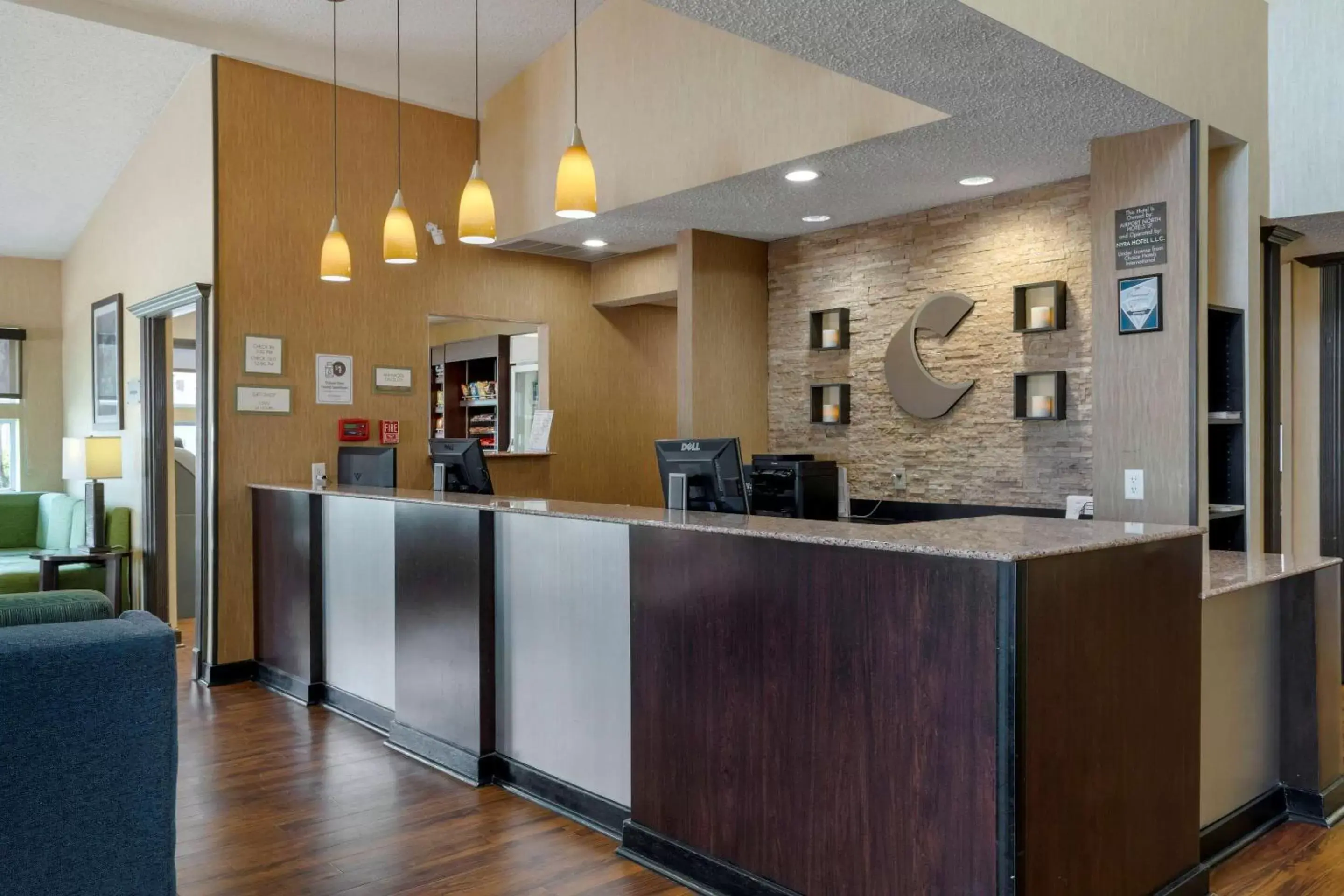 Lobby or reception, Lobby/Reception in Comfort Suites DFW Airport