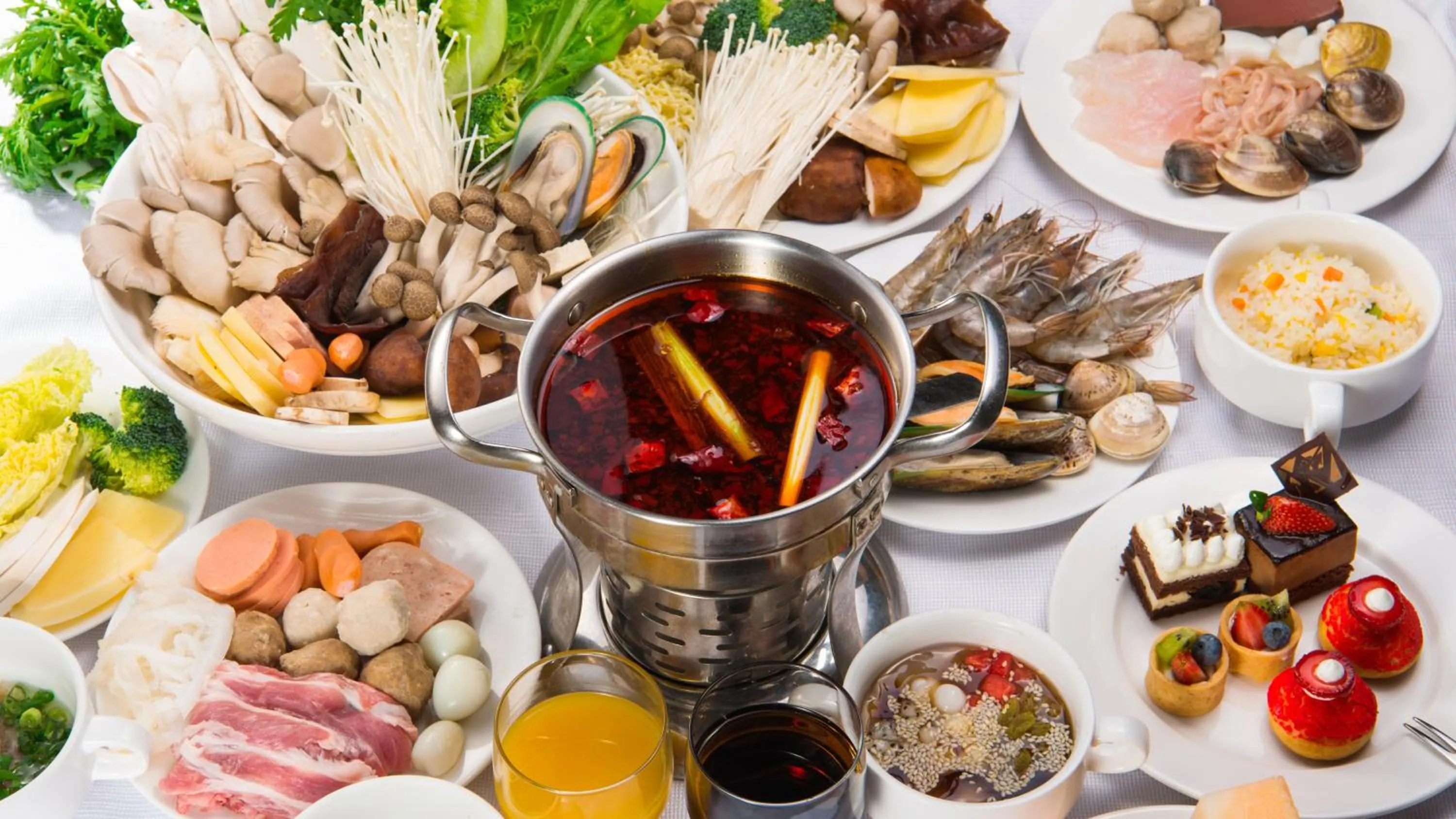 Restaurant/places to eat in Holiday Inn Chengdu High-Tech Center by IHG