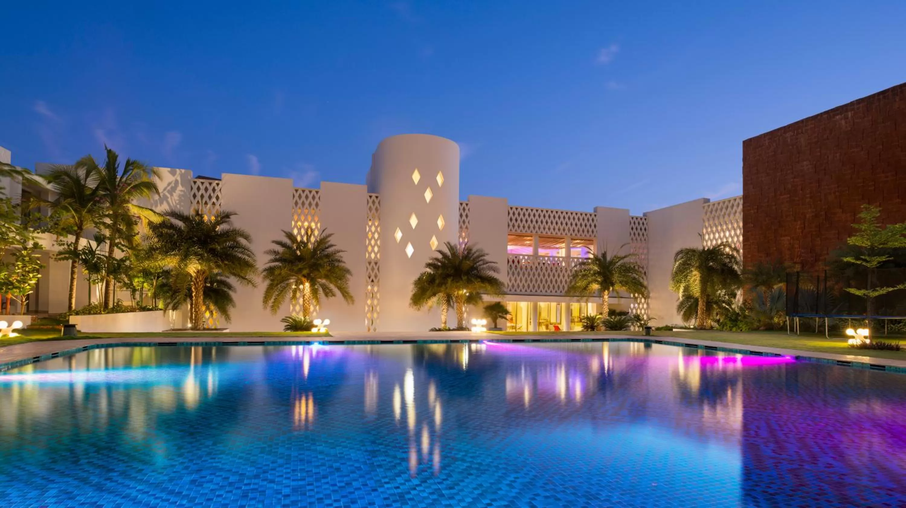 Property building in W Goa