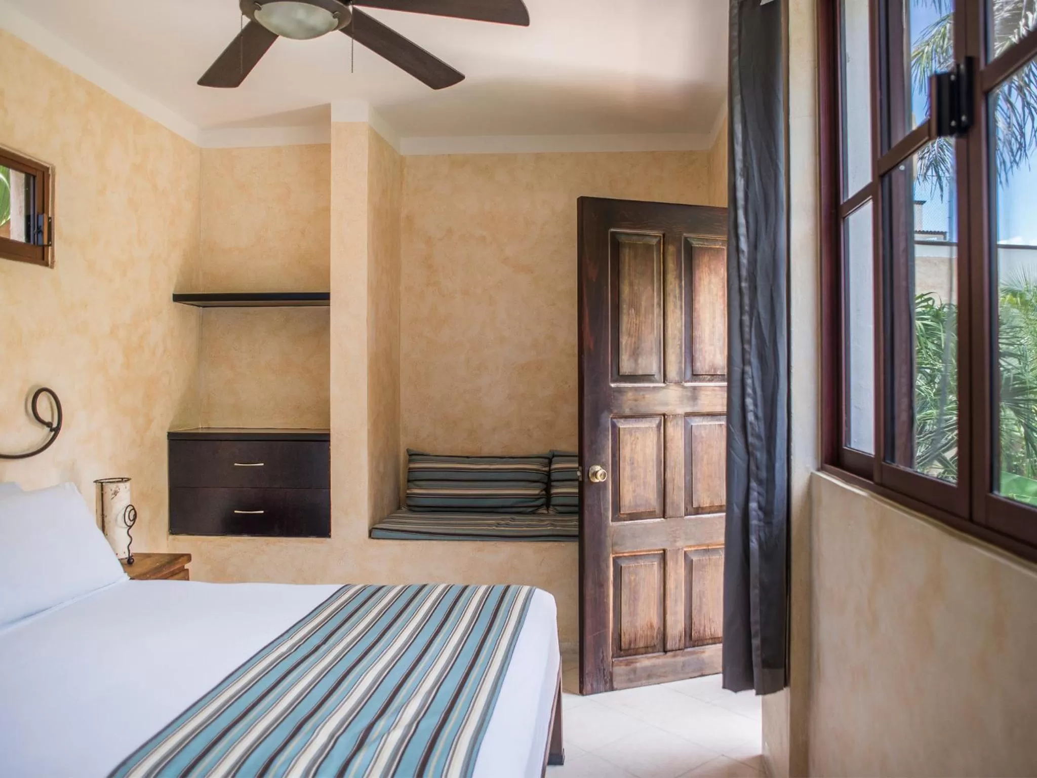 Bed in Hotel Barrio Latino