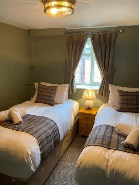 Bedroom, Bed in Black Lion Hotel Richmond North Yorkshire