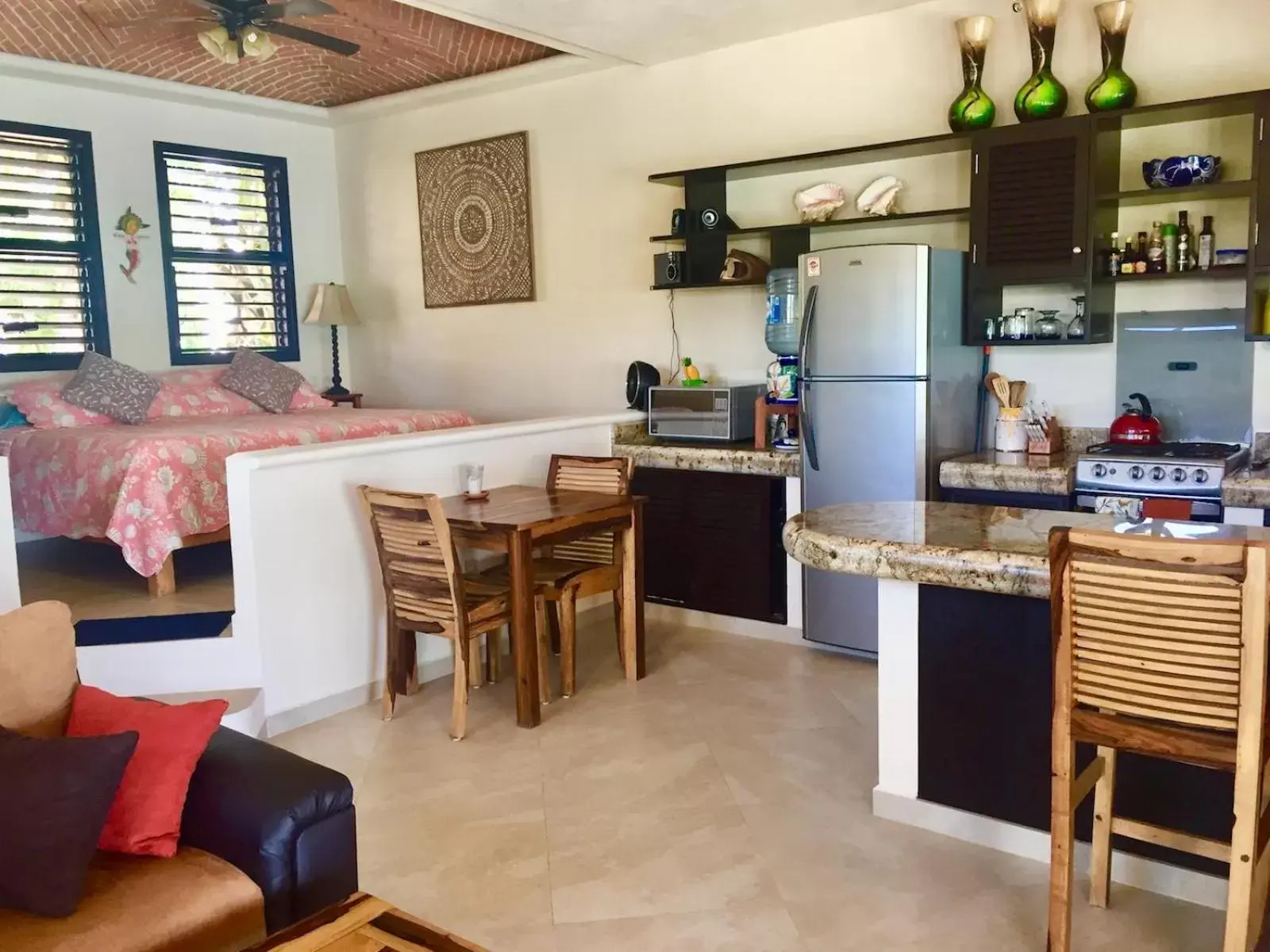 Kitchen/Kitchenette in Nah Uxibal Villa and Casitas