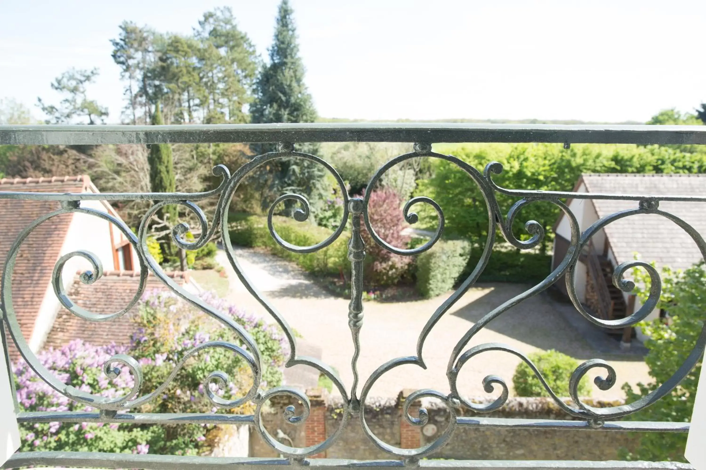 Garden view in Le Clos des Péziers