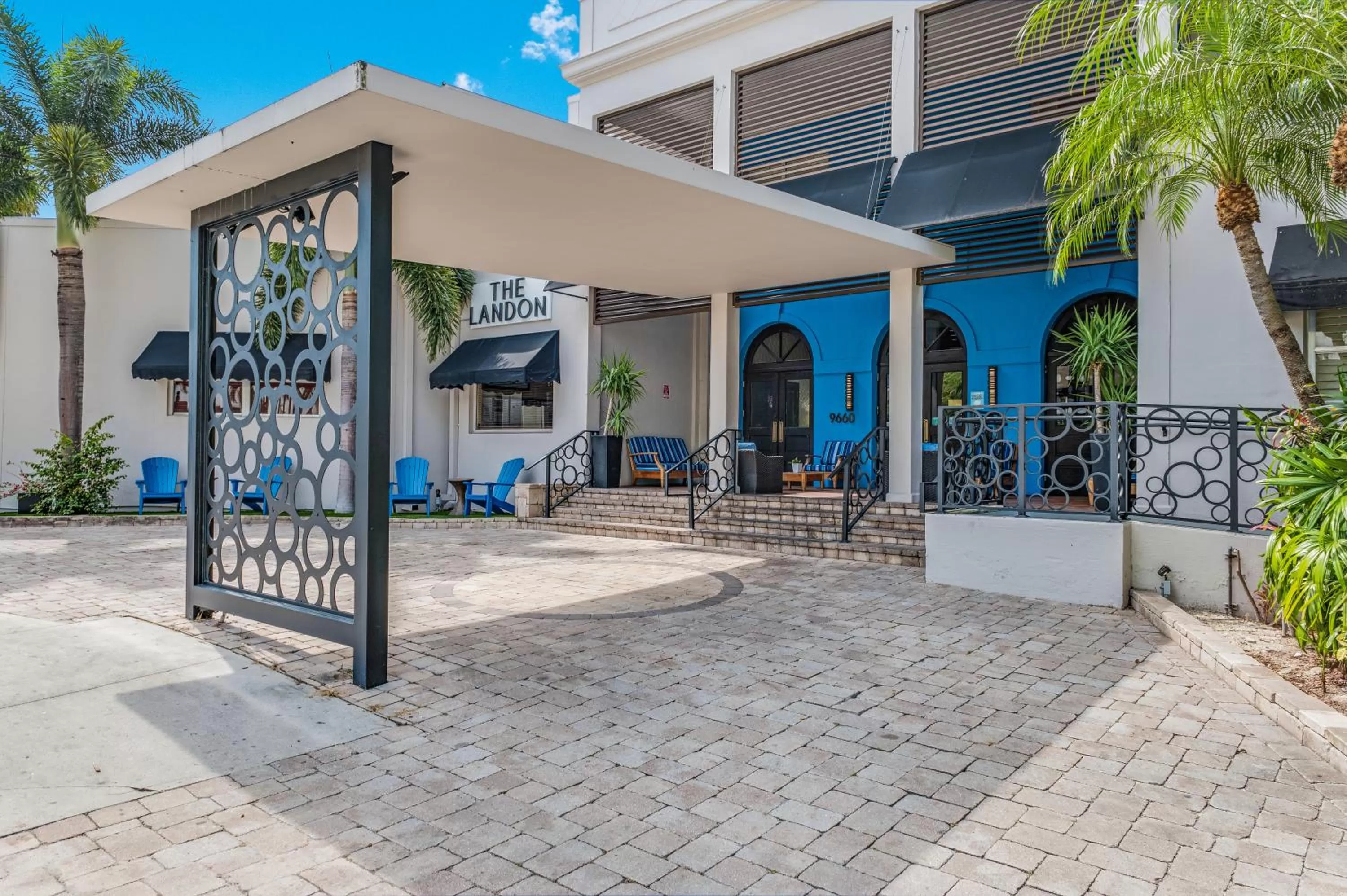 Property building in The Landon Bay Harbor-Miami Beach