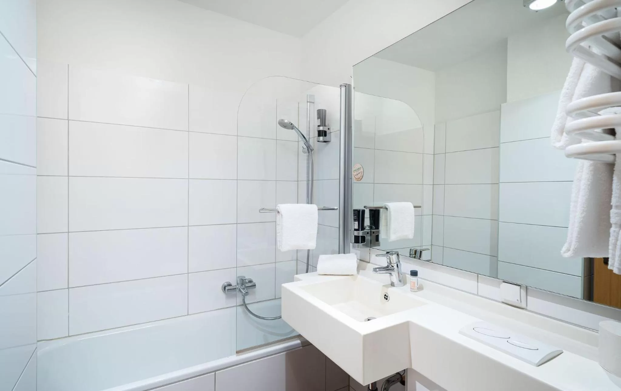 Bathroom in tinyTwice Hotel Bonn