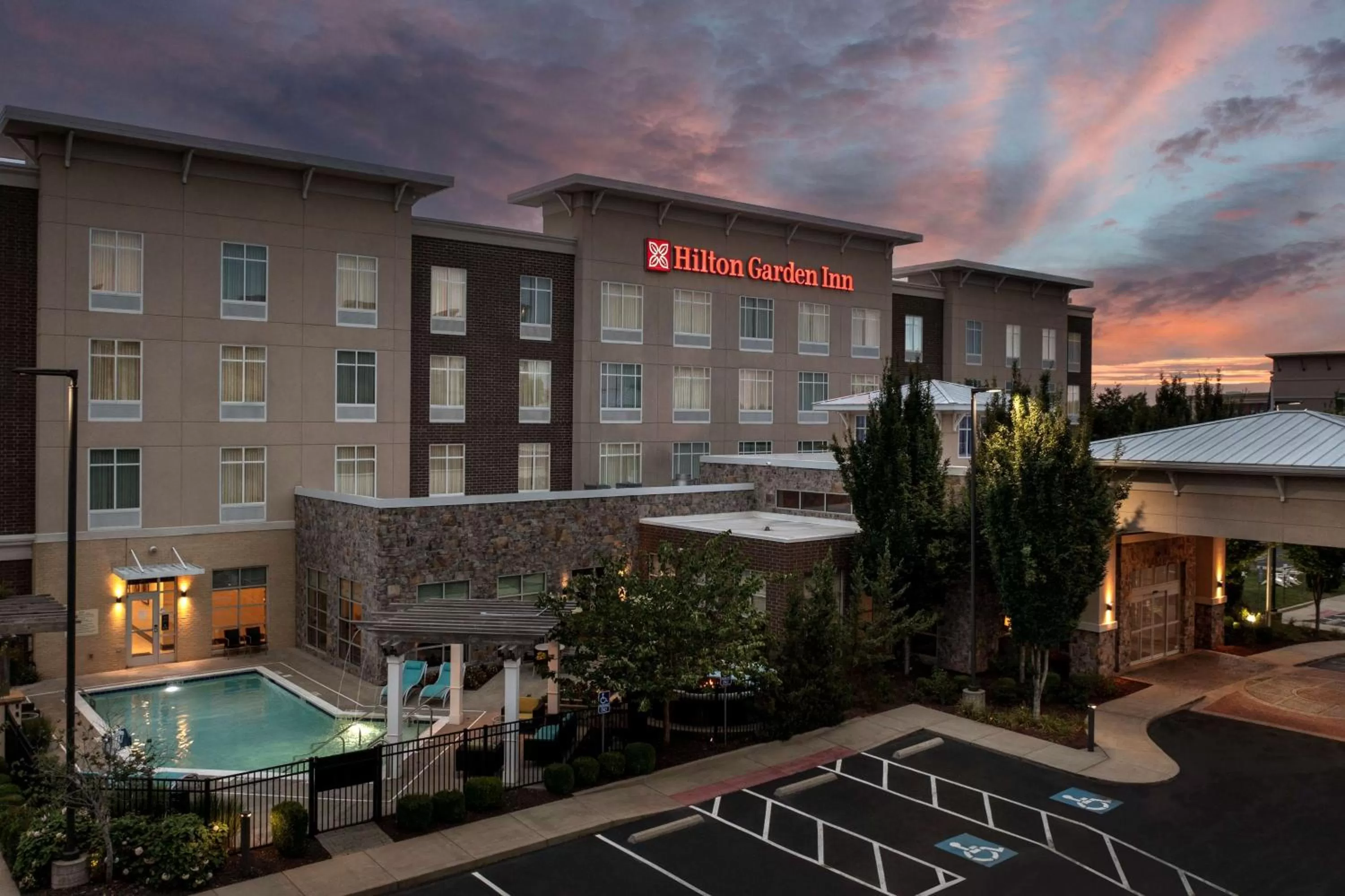 Property building in Hilton Garden Inn Murfreesboro