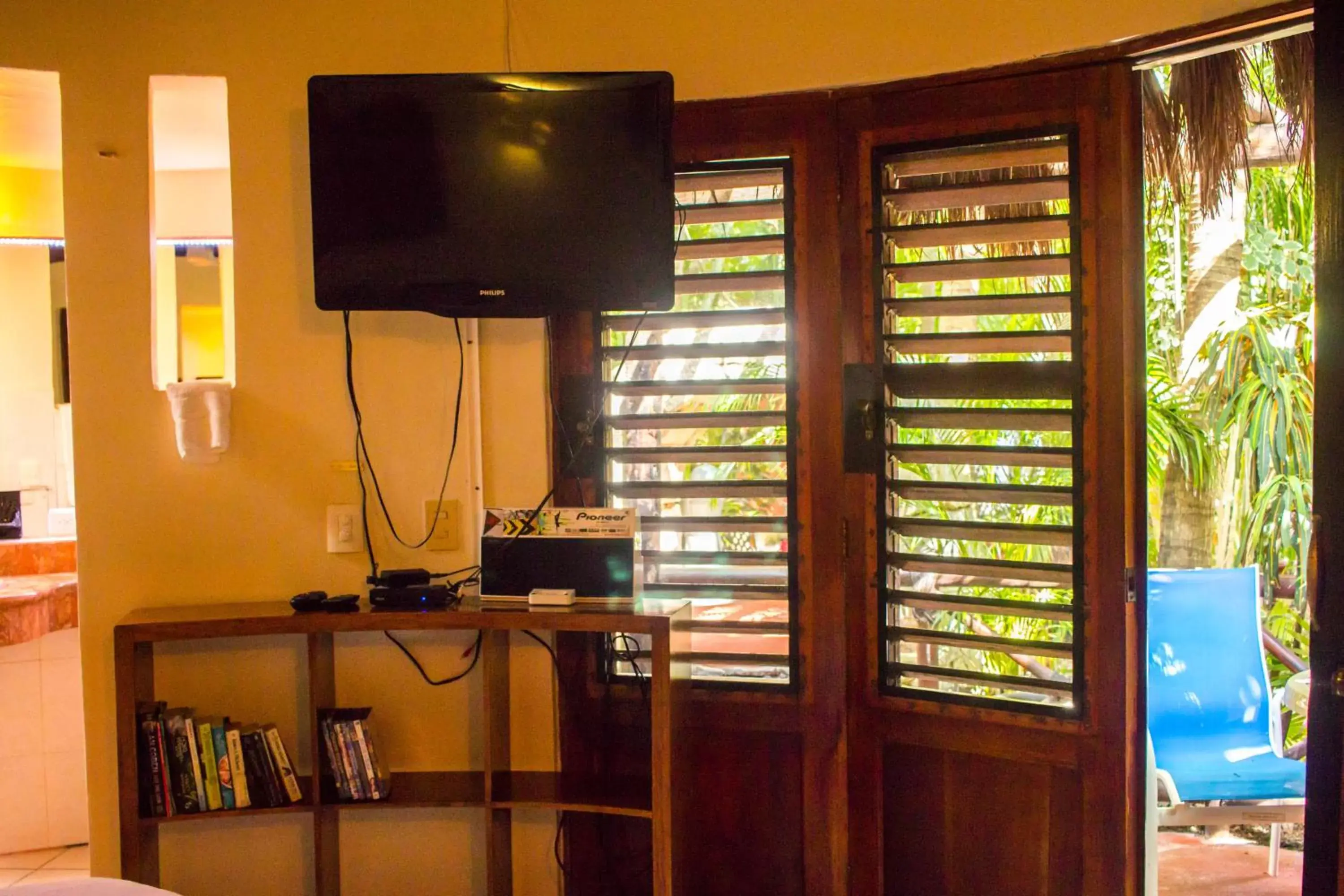 TV and multimedia, TV/Entertainment Center in Cocos Cabañas Playa del Carmen Adults Only