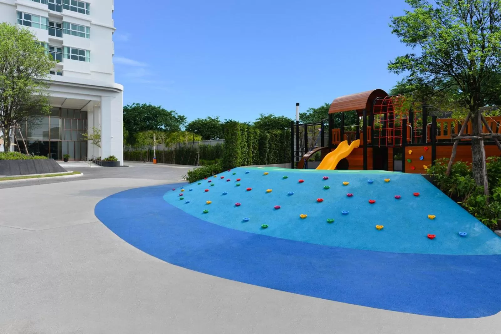 Children play ground in Centre Point Prime Hotel Pattaya