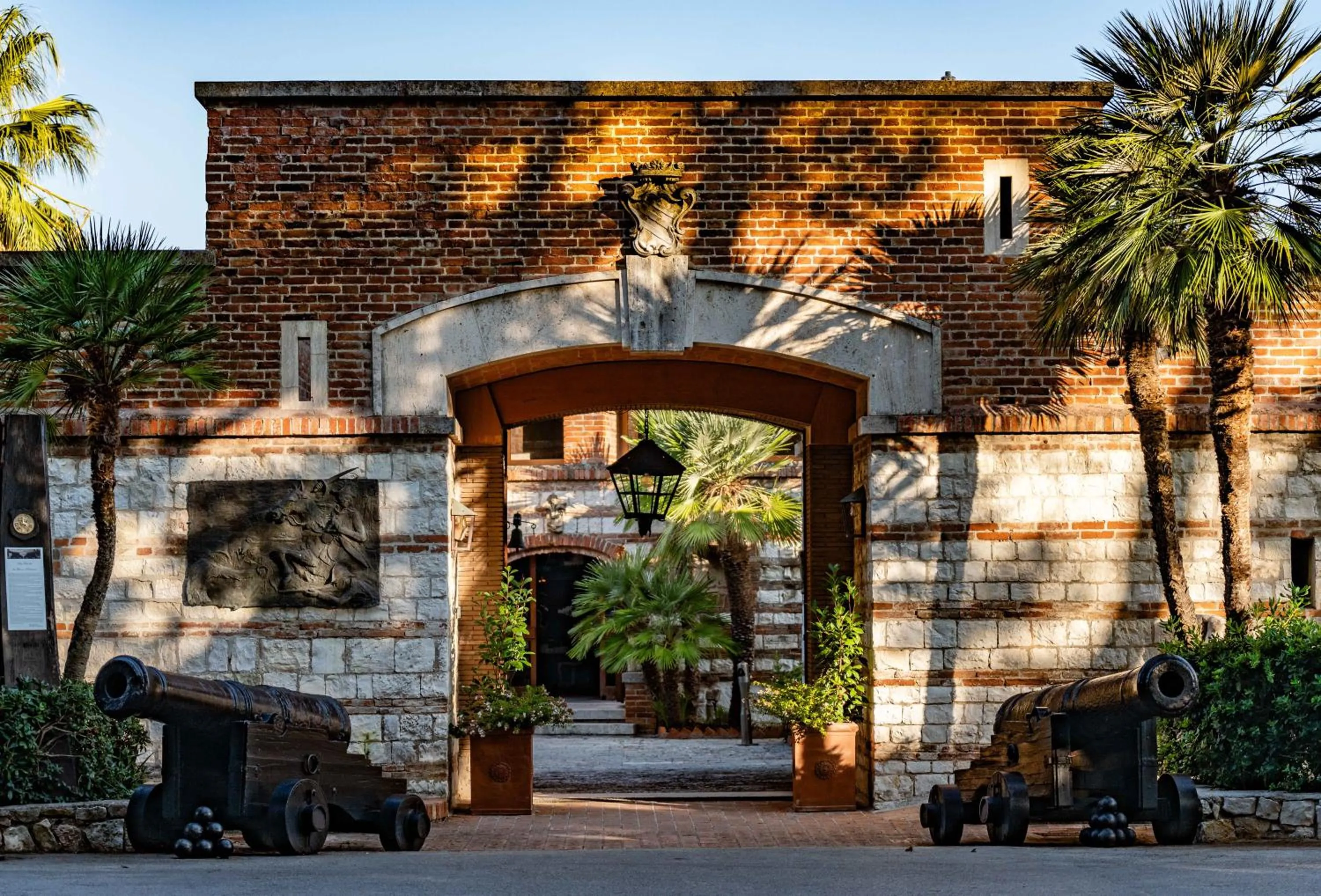 Property building in Fortino Napoleonico