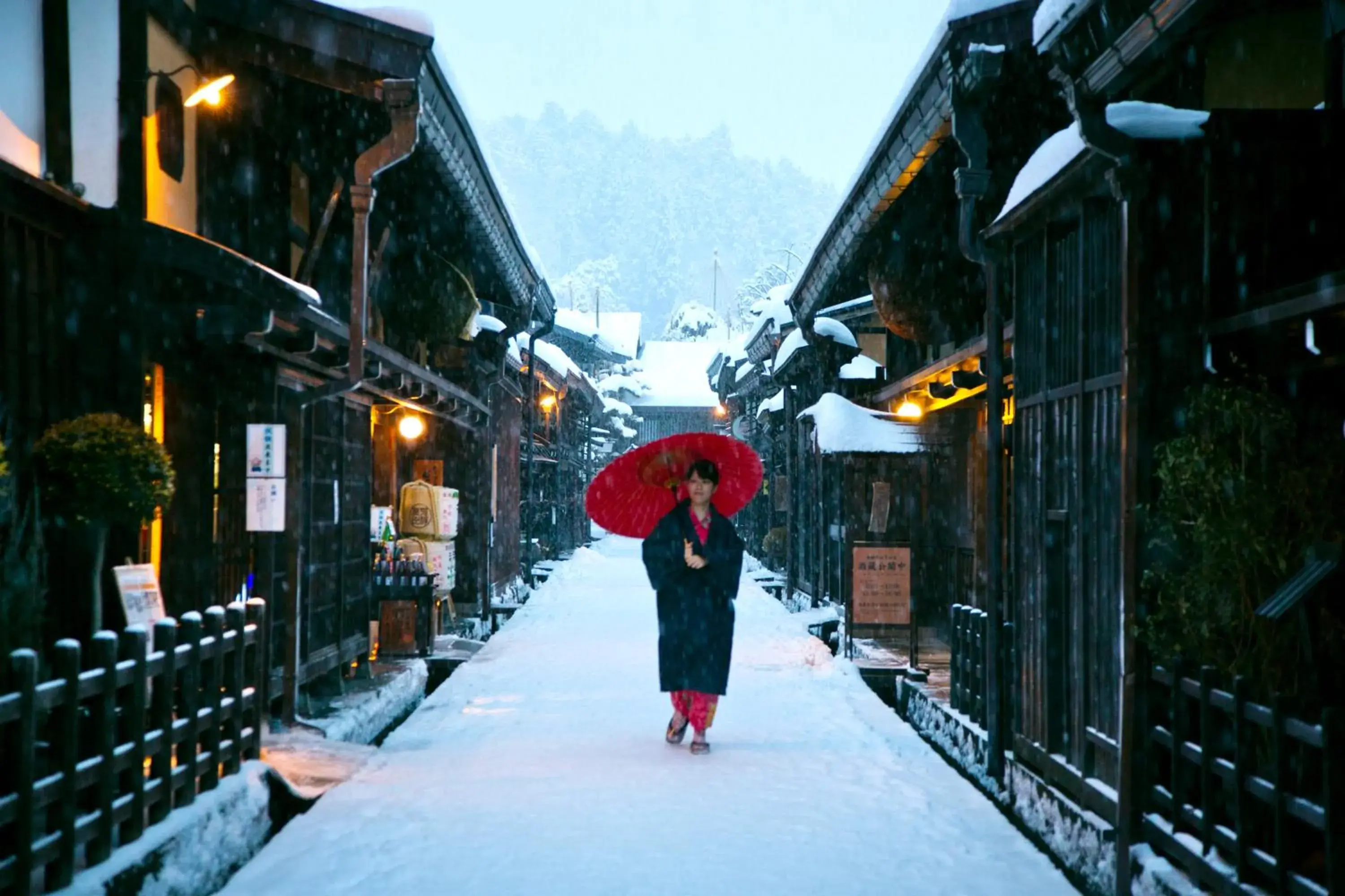 Nearby landmark, Winter in Honjin Hiranoya Bekkan Annex