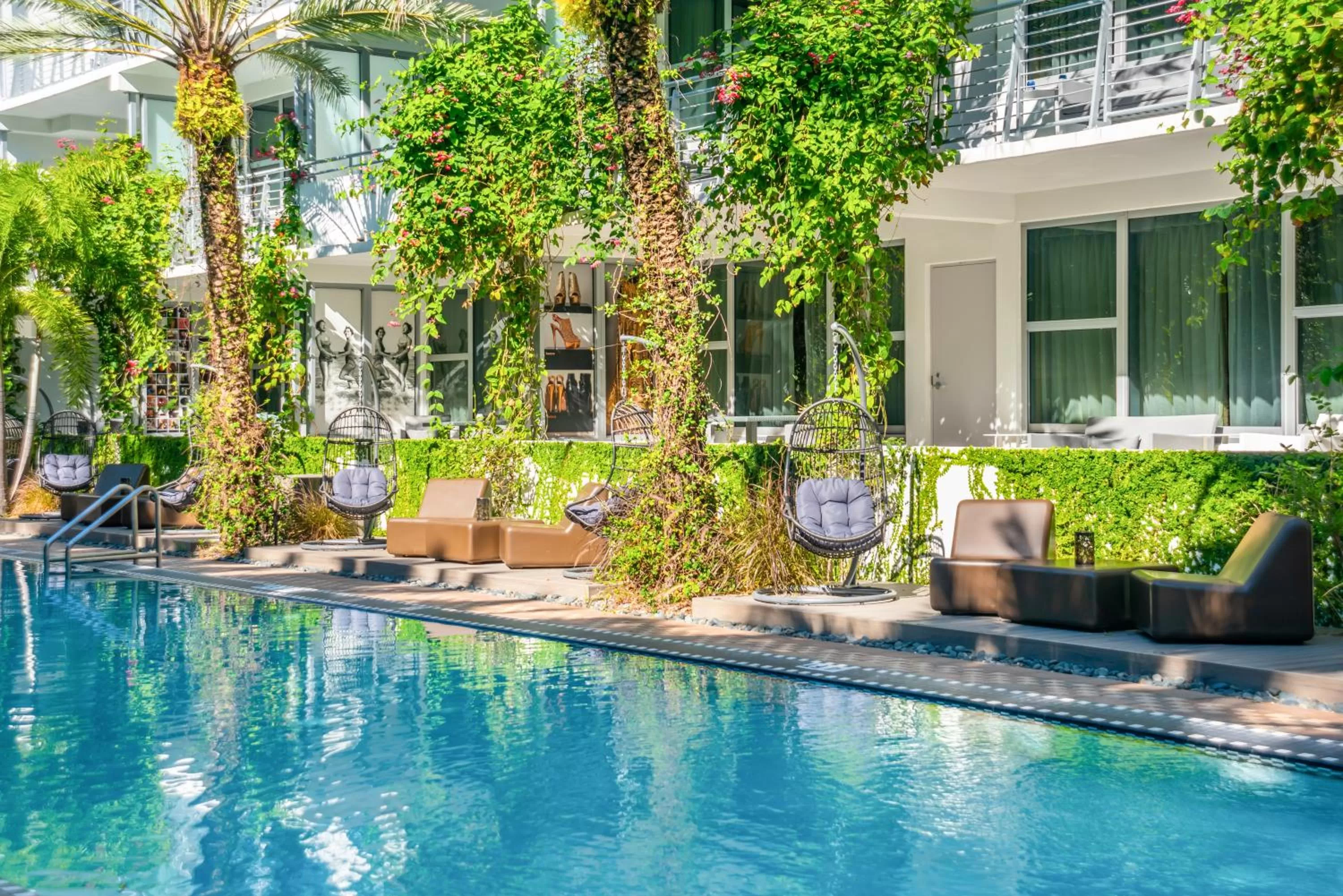 Swimming pool in National Hotel, An Adult Only Oceanfront Resort
