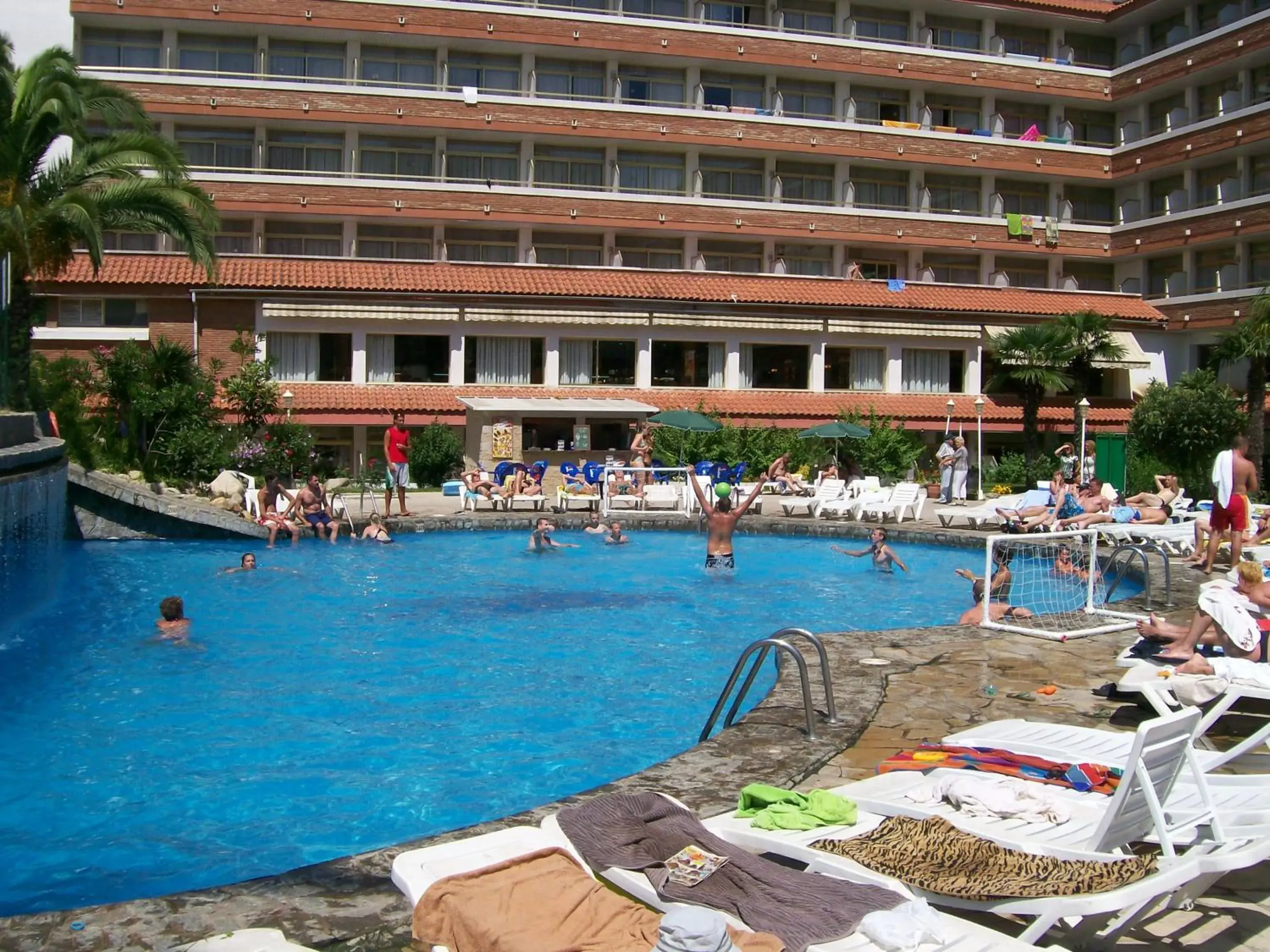 People, Swimming Pool in Hotel Esplendid