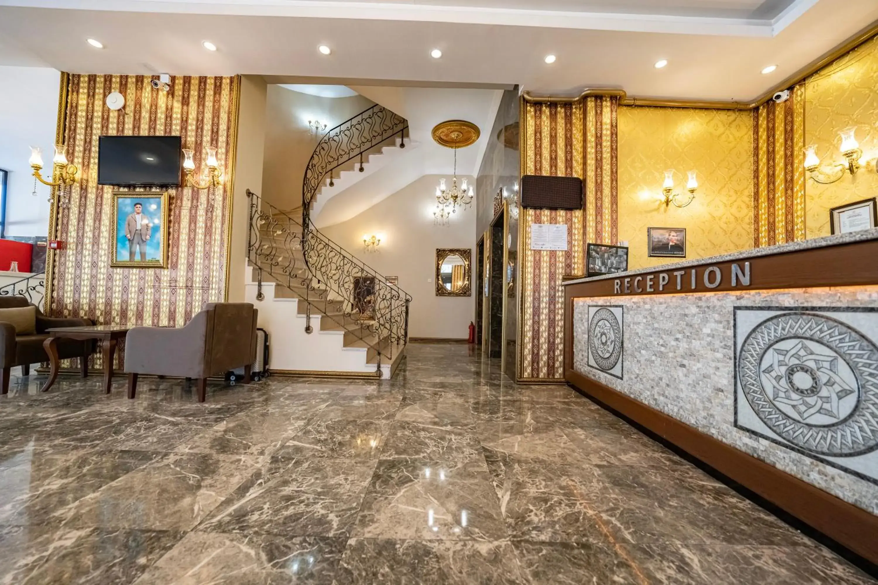 Lobby/Reception in Grand Hamit Hotel