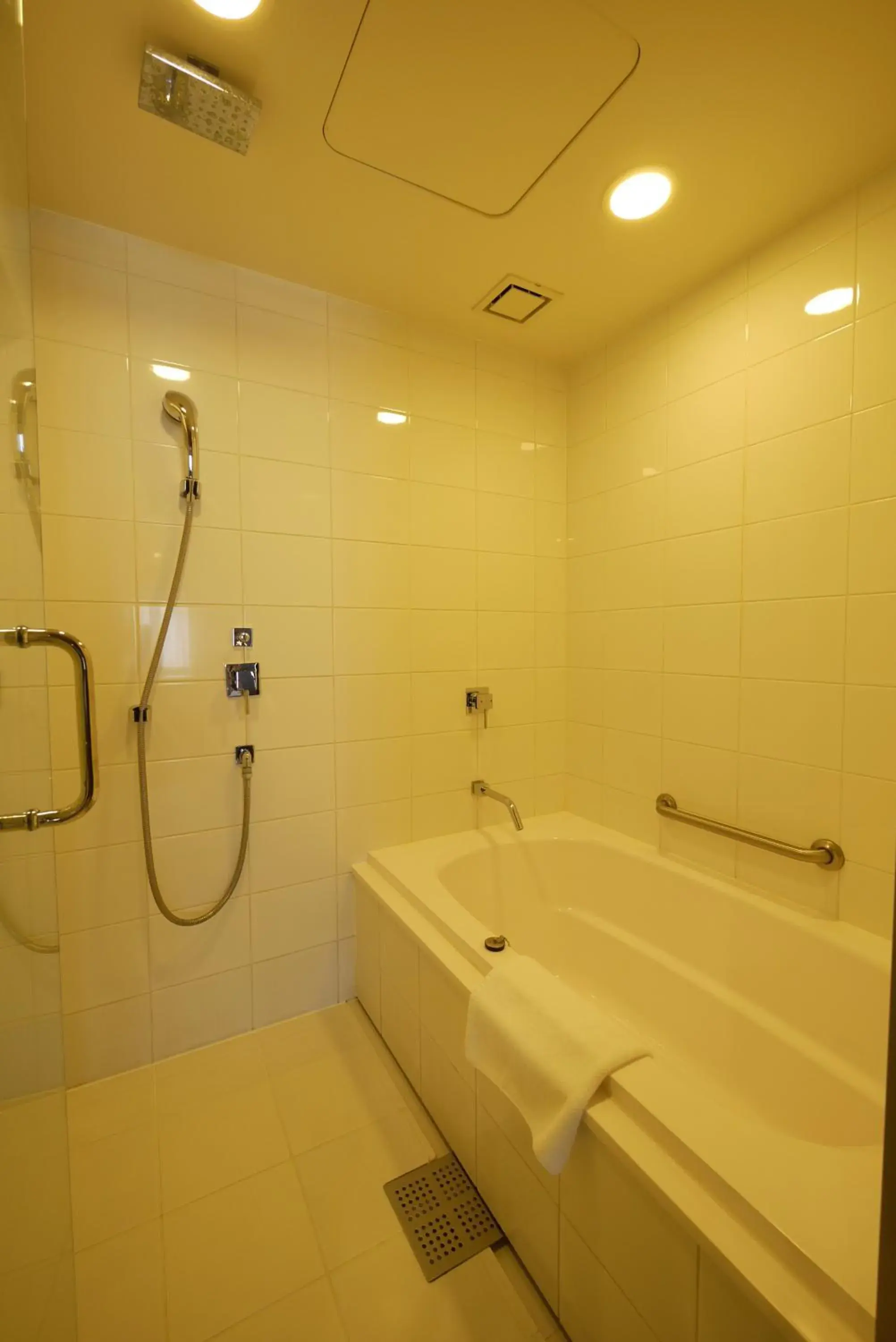 Shower, Bathroom in Shibuya Granbell Hotel