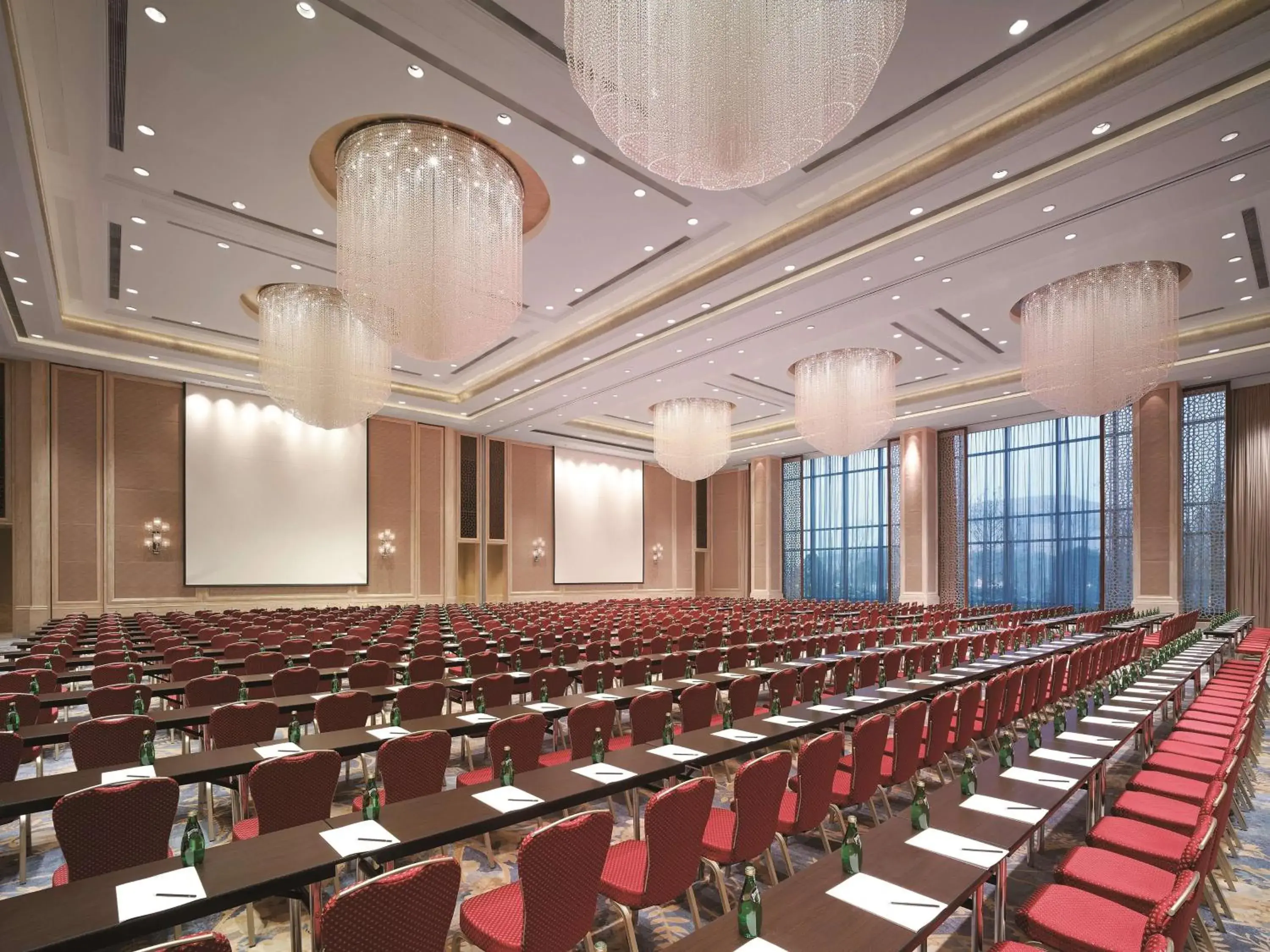 Photo of the whole room in Shangri-La Hotel Yangzhou