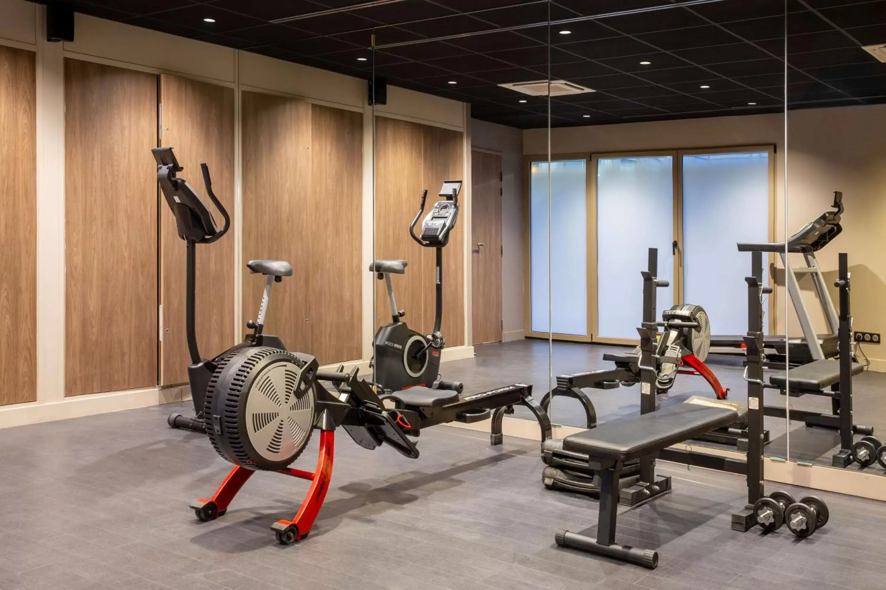 Activities, Fitness Center/Facilities in Best Western Plus Le Conquerant Rouen Nord