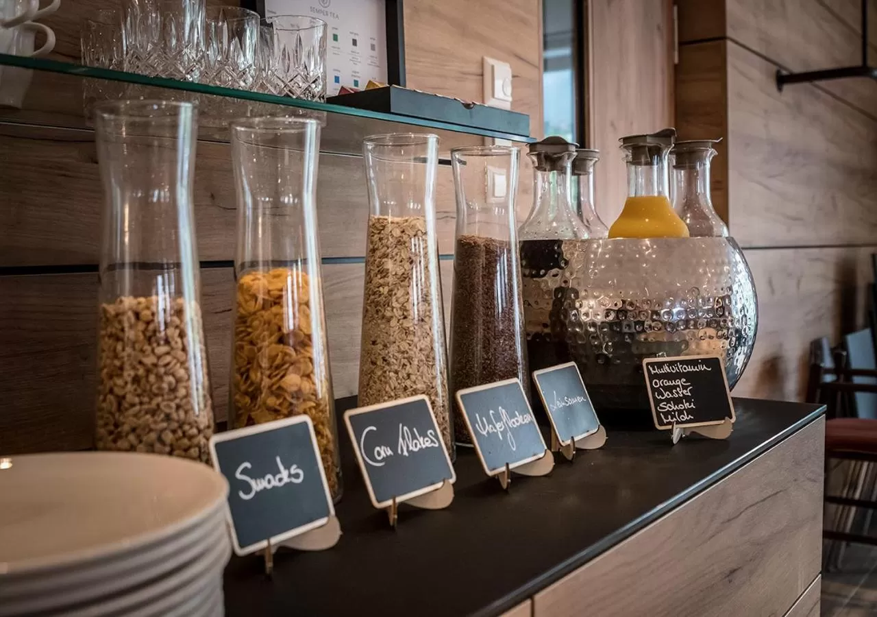 Buffet breakfast in Hotel Restaurant Kochschule Rössle