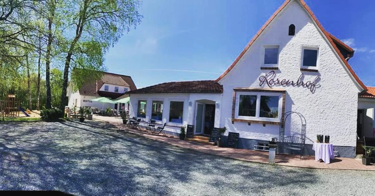 Property Building in Hotel & Restaurant Rosenhof