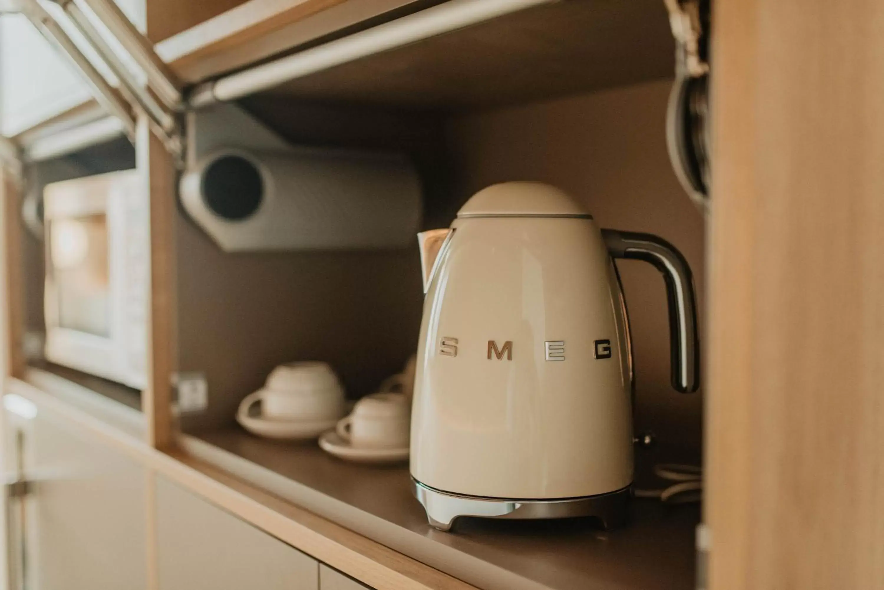 Coffee/Tea Facilities in Petit Luxe Volta