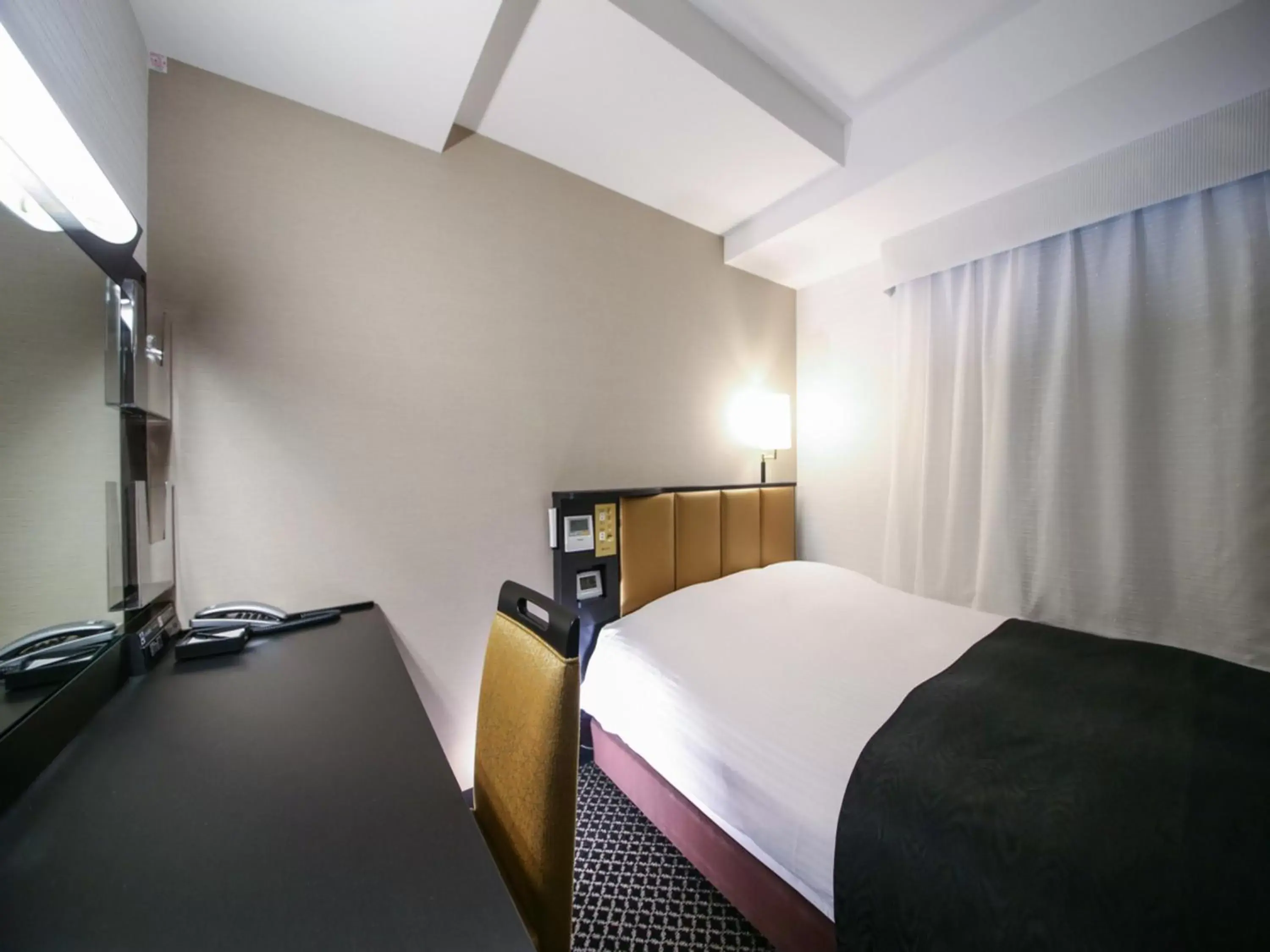 Bedroom, Bed in APA Hotel Sugamo Ekimae