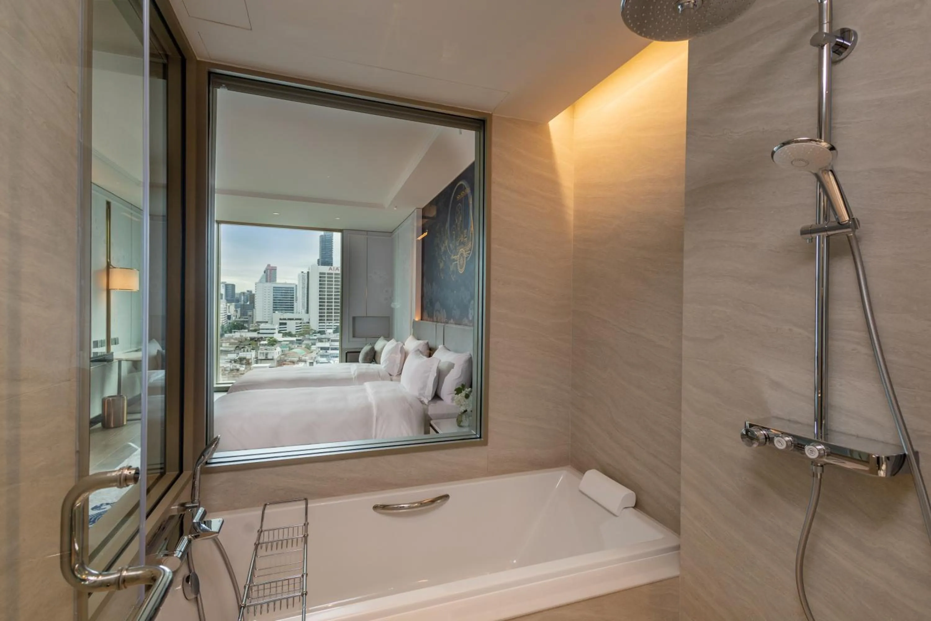 Shower, Bed in Grande Centre Point Surawong Bangkok
