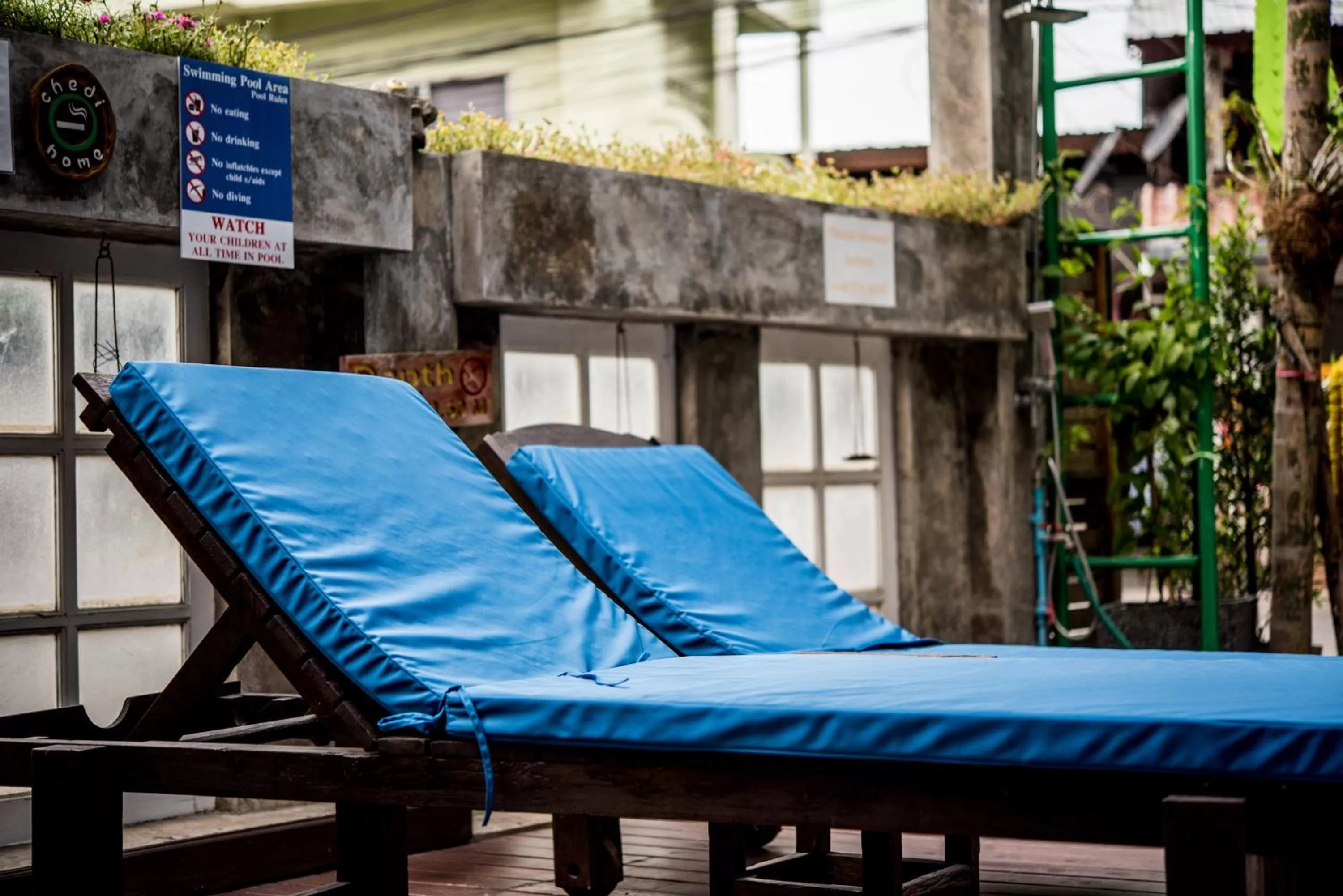 Swimming pool in Chedi Home