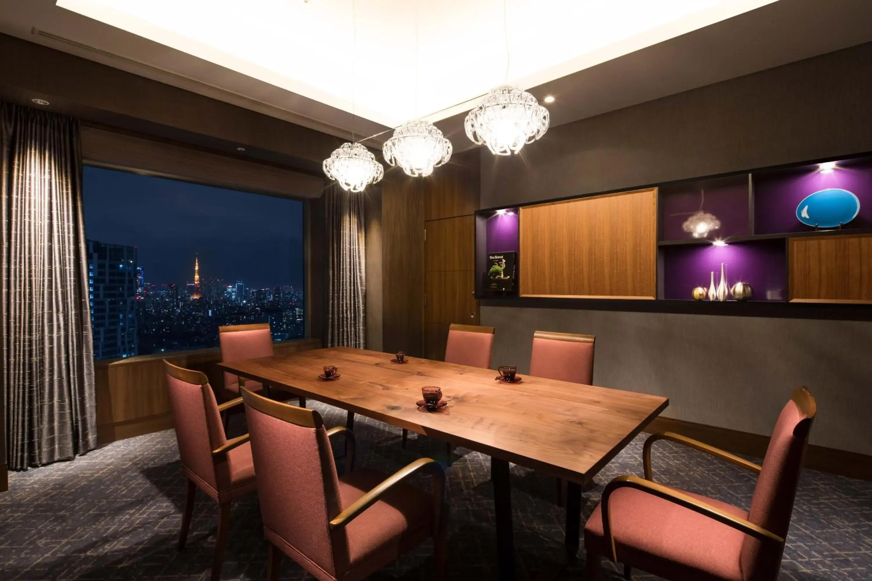 Dining area in Cerulean Tower Tokyu Hotel, A Pan Pacific Partner Hotel
