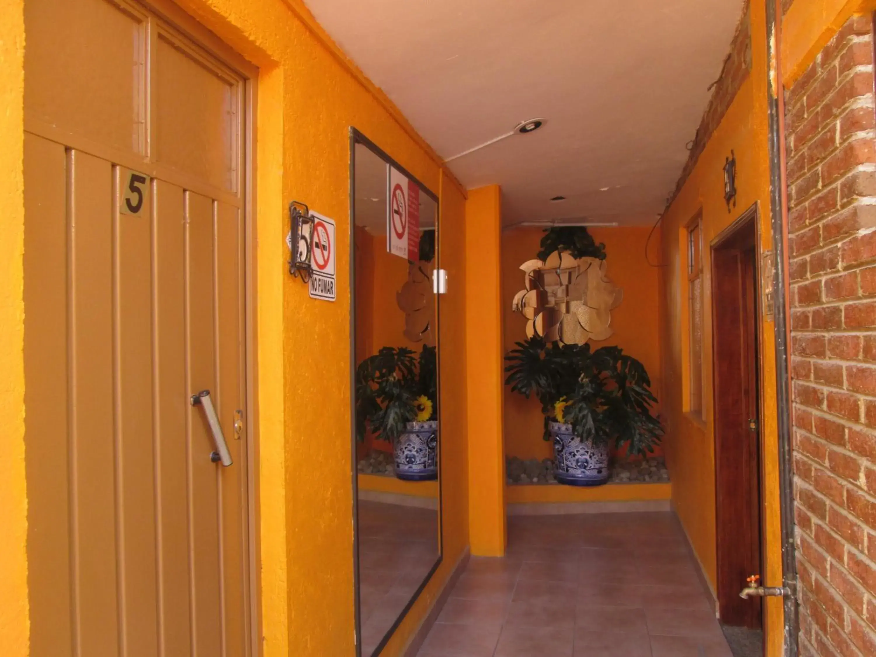 Decorative detail in Posada Arny