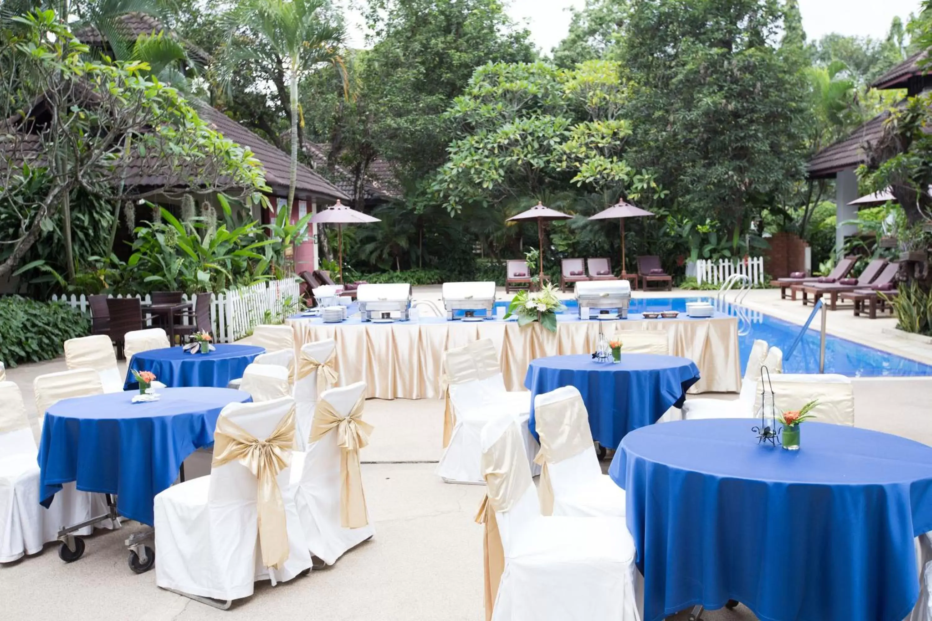 Swimming pool, Banquet Facilities in Eurasia Chiang Mai Hotel