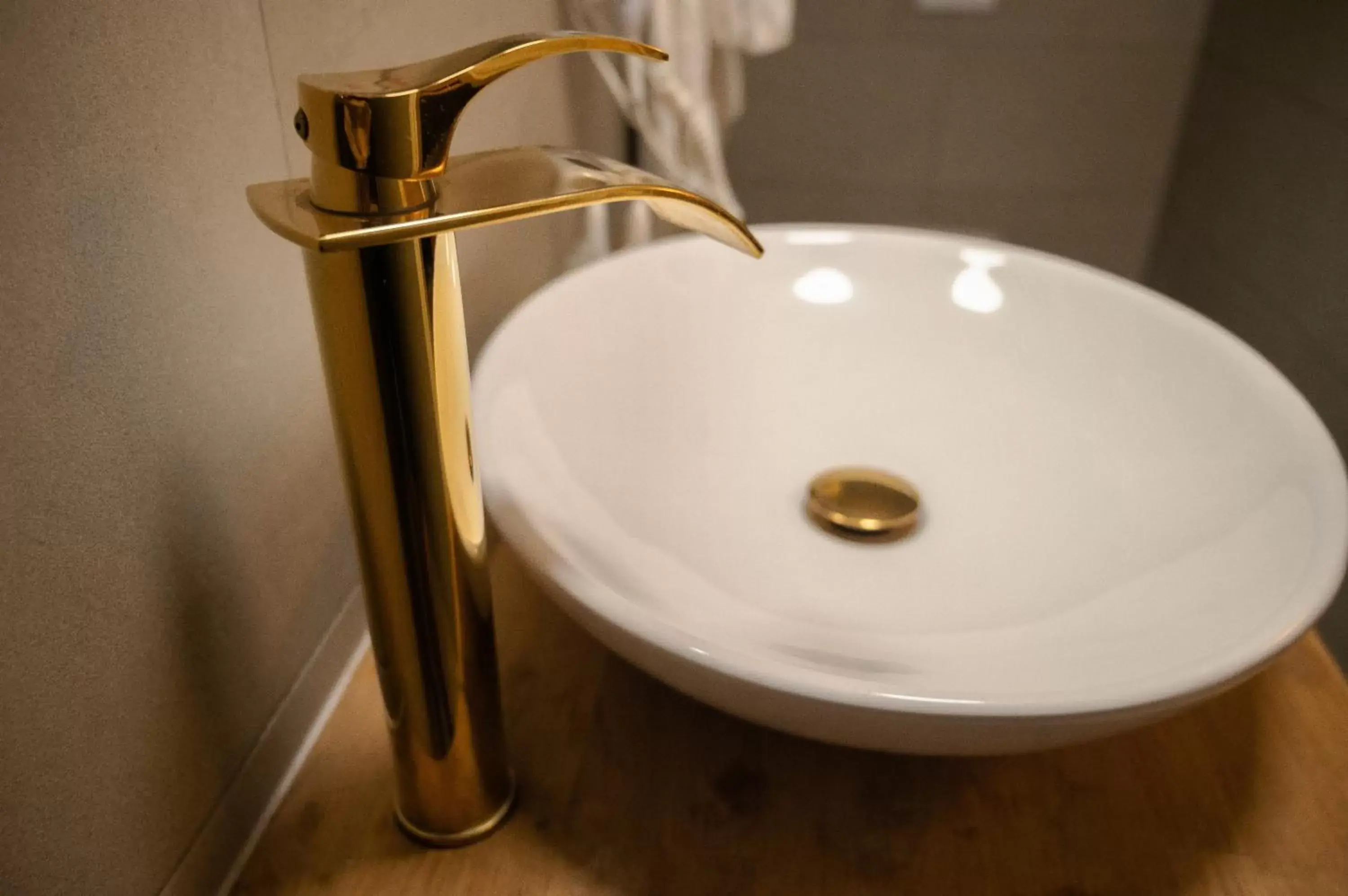 Bathroom in The Velvet Lodge