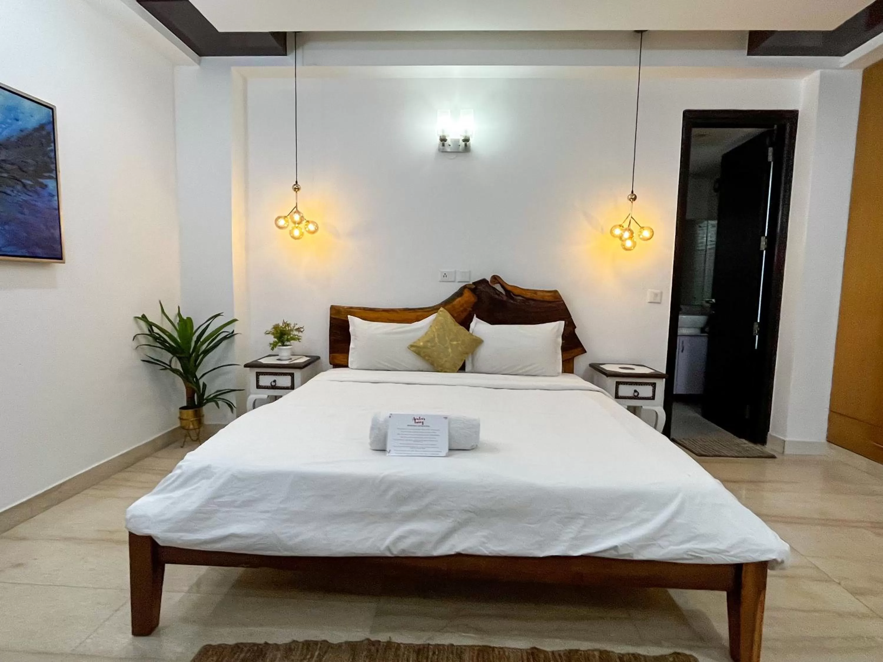 Bed in Avatar Living @Safdarjung Enclave