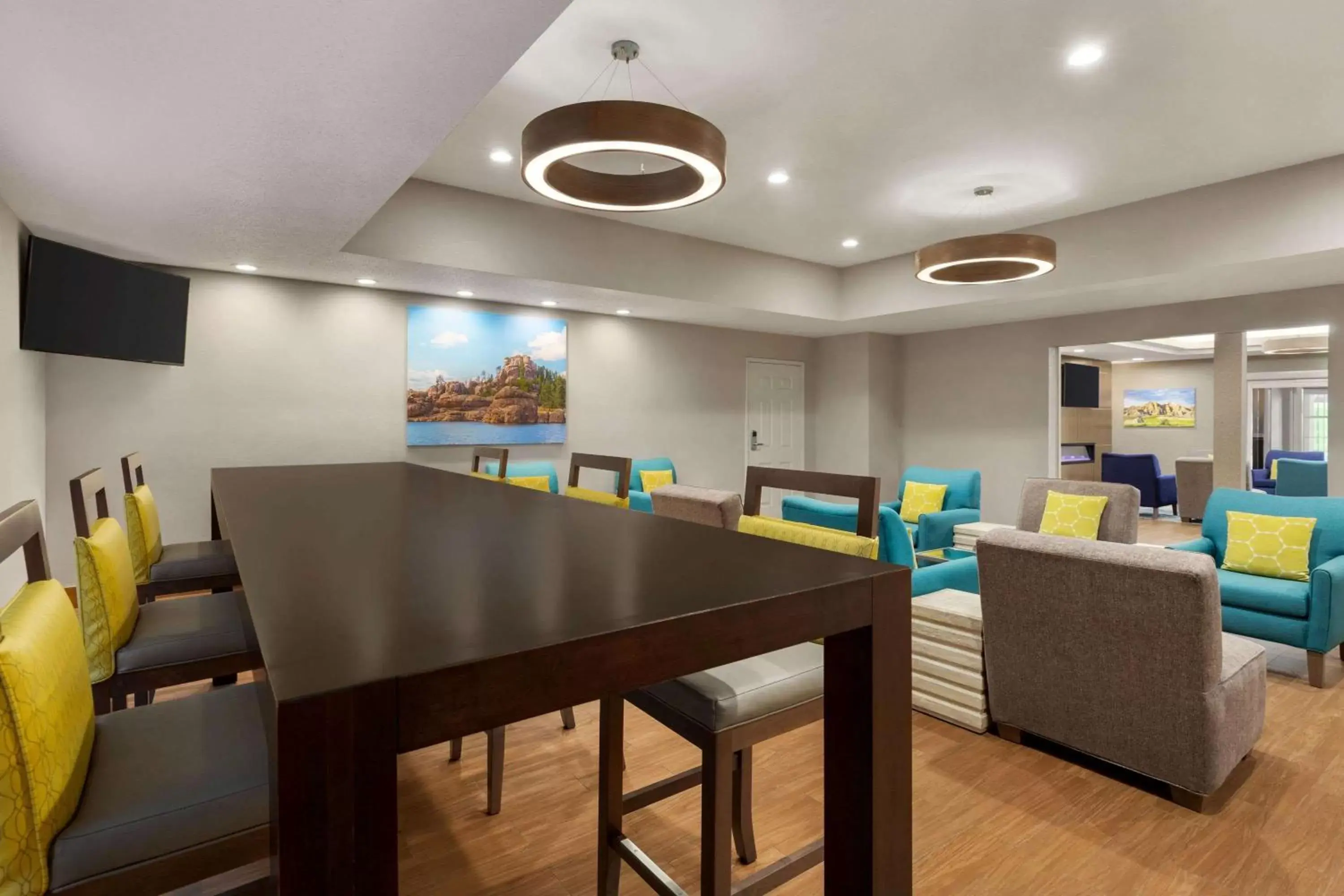 Seating area in La Quinta by Wyndham Rapid City