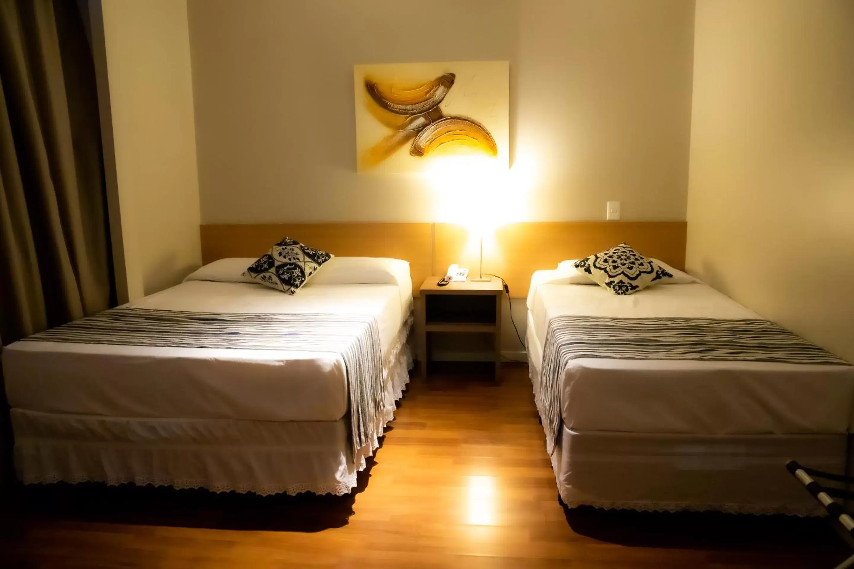 Bedroom, Bed in Nacional Inn Porto Alegre - próximo ao Complexo Santa Casa e UFRGS