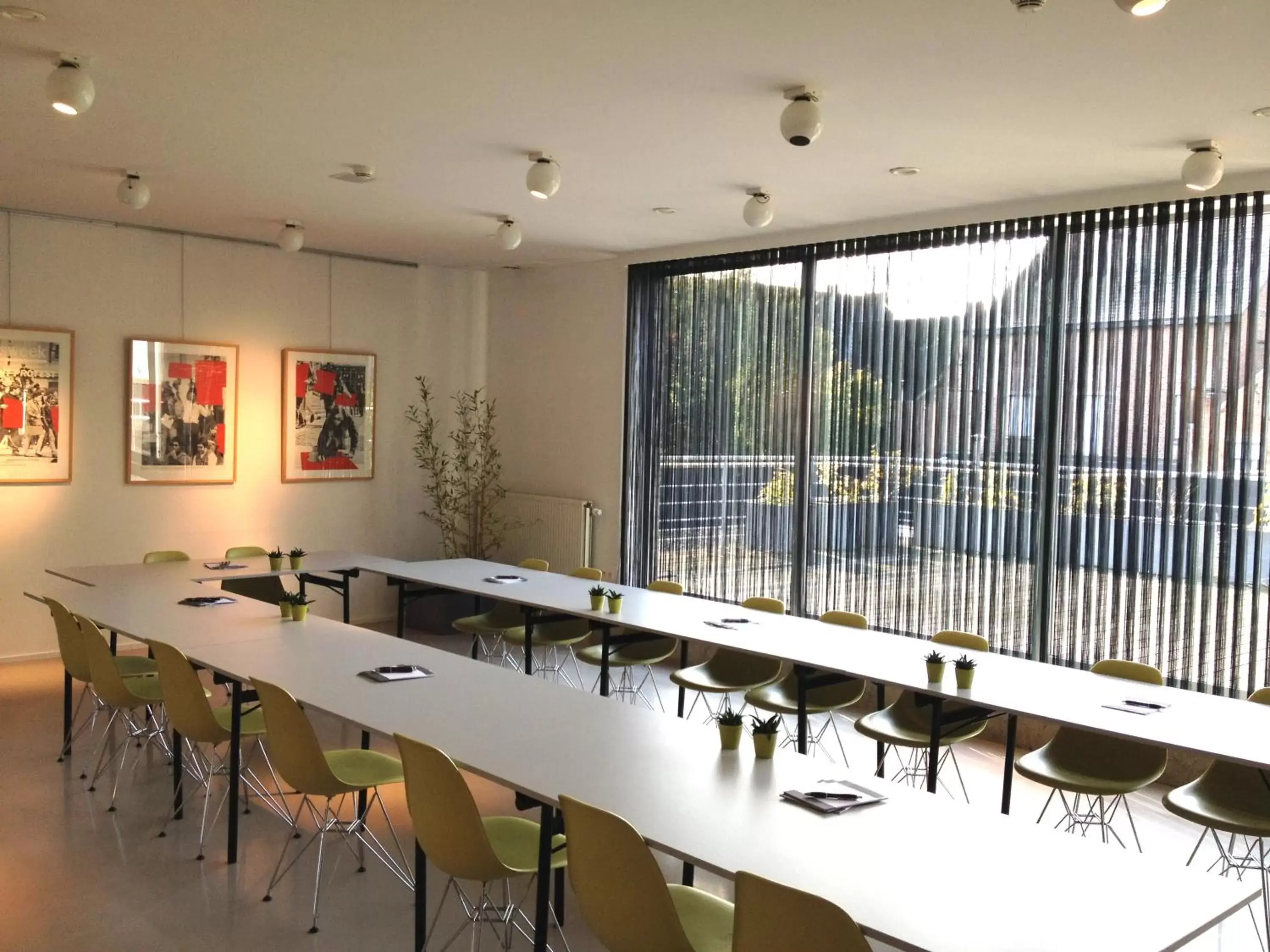 Business facilities in Hotel Corbie Geel