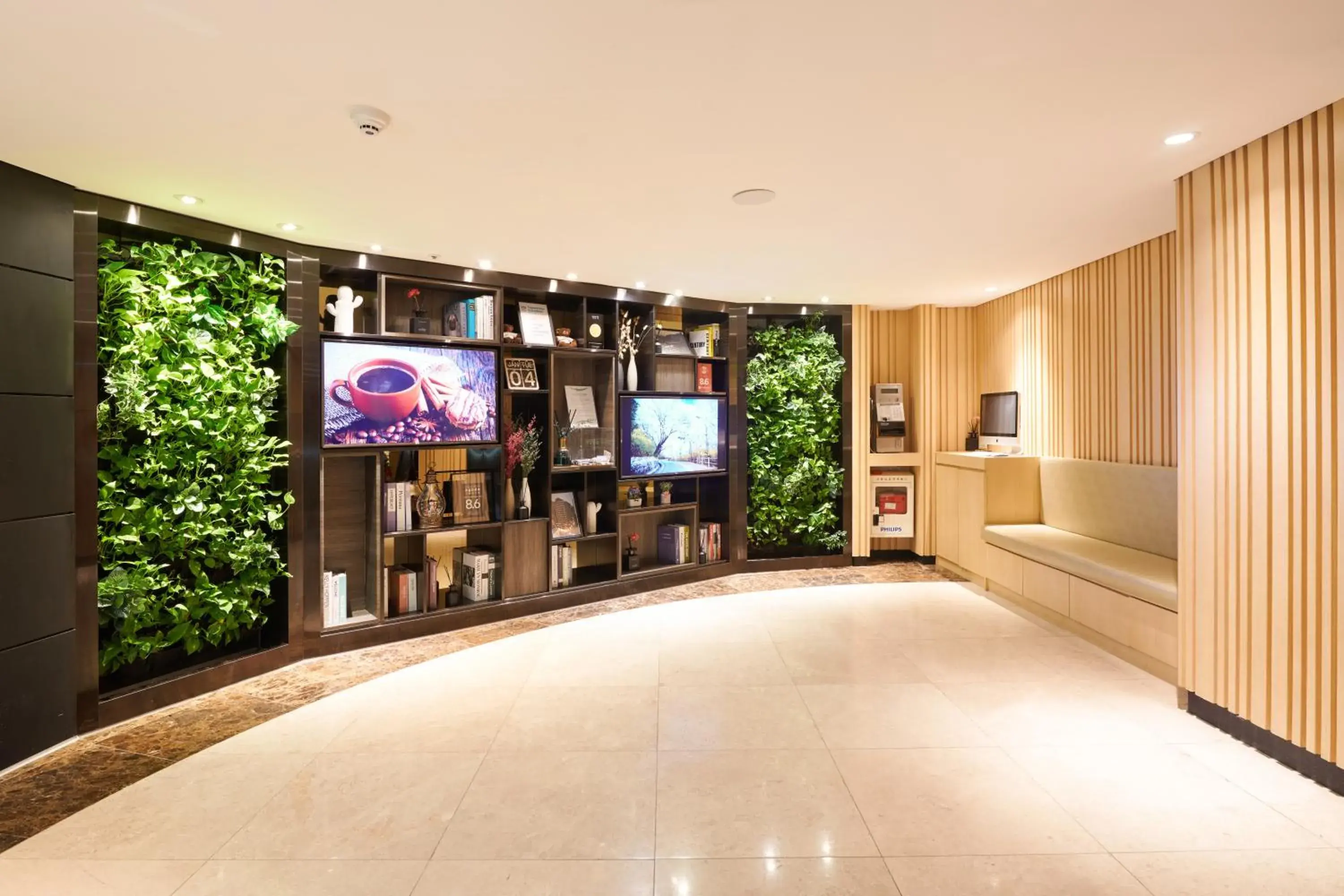 Lobby or reception in Nine Tree Hotel Myeongdong