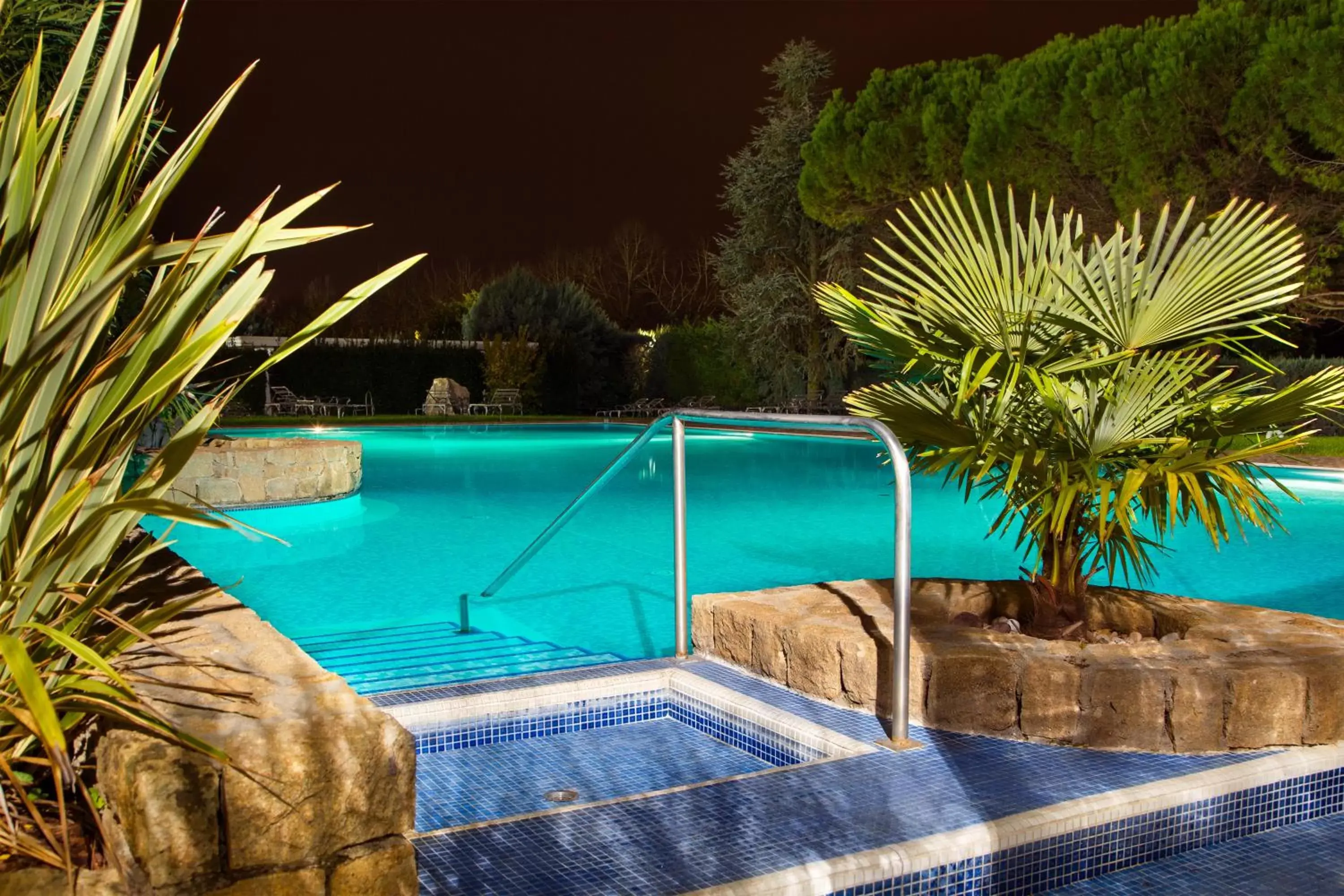 Swimming Pool in Hotel Splendid