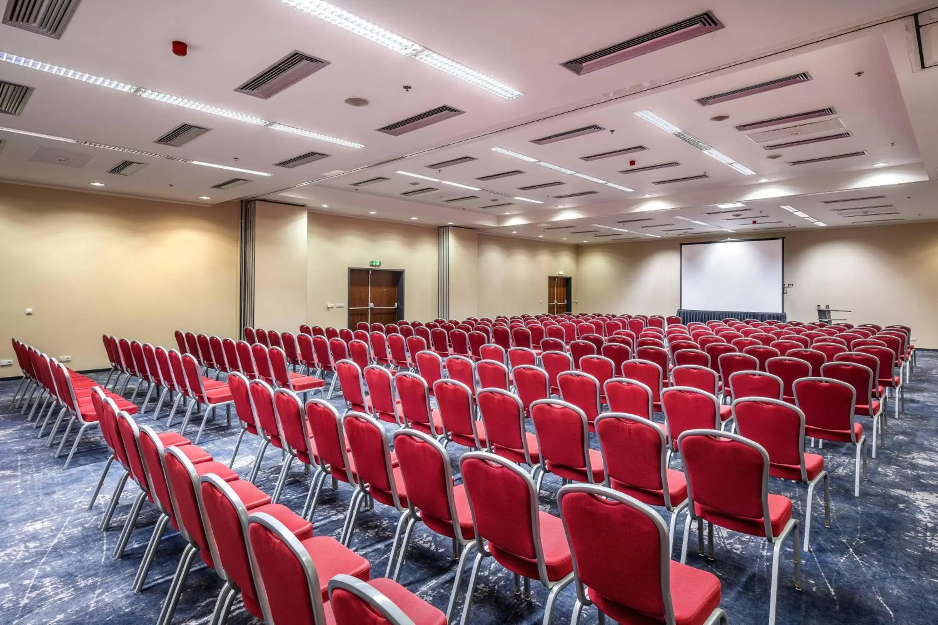 Meeting/conference room in Courtyard by Marriott Prague Airport