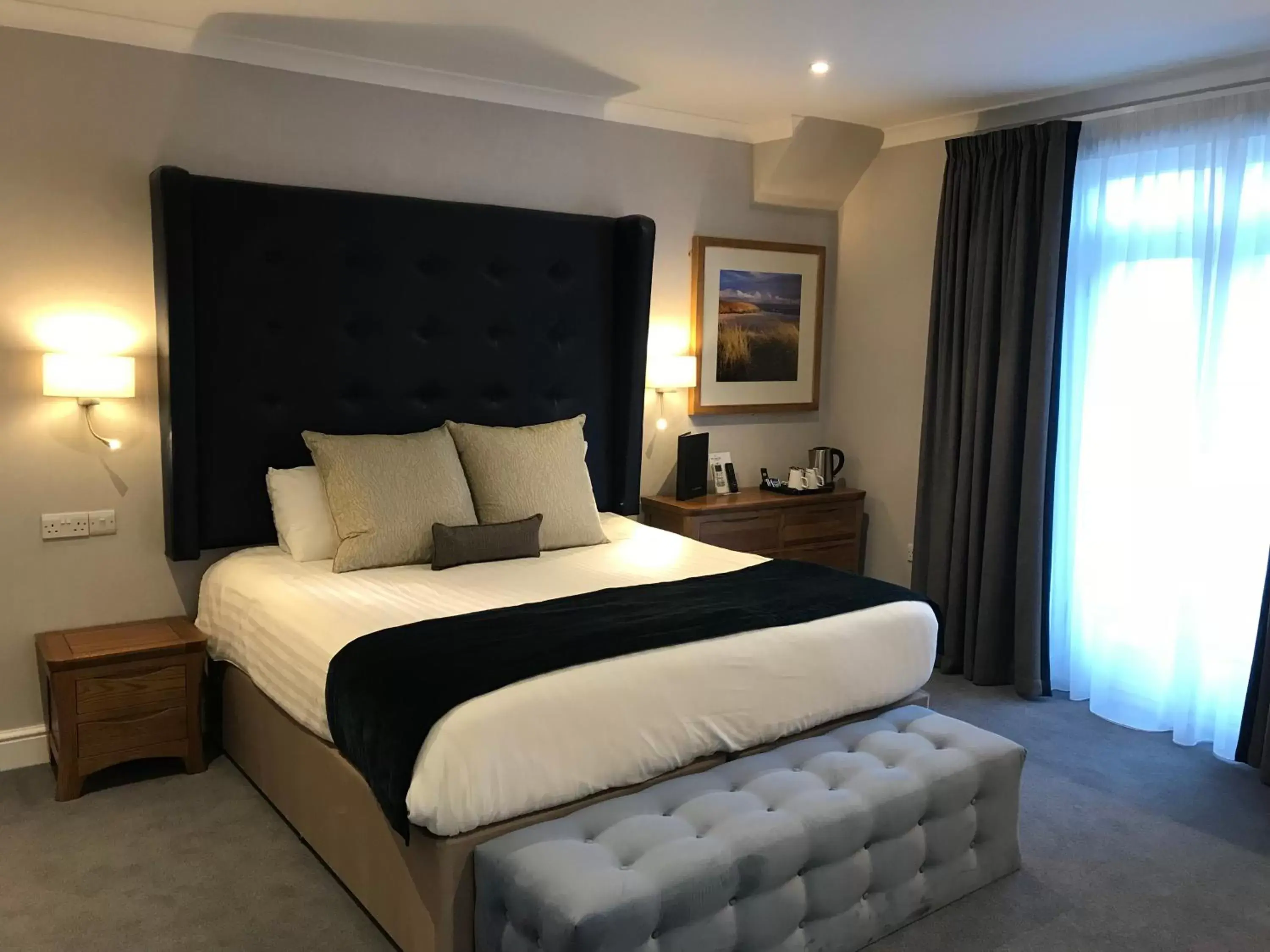 Superior Double Room in Heywood Spa Hotel Superior Double Room in Heywood Spa Hotel